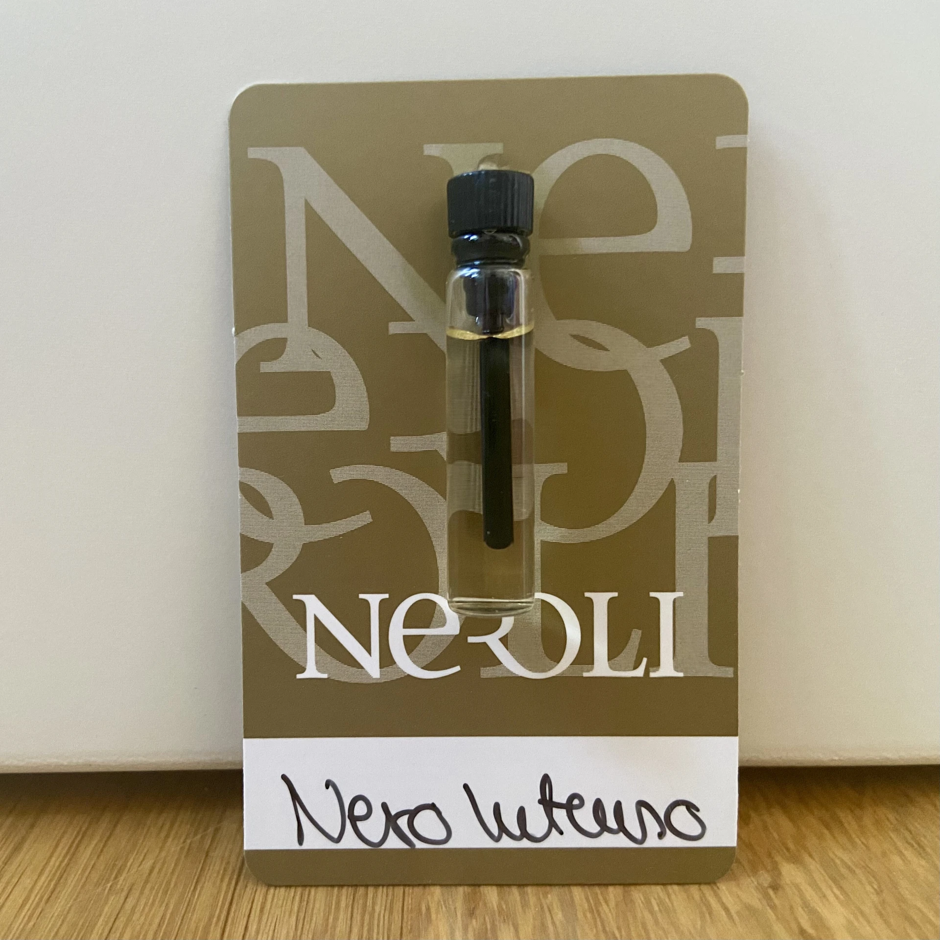 Salas Nero Intenso 1 ml Nerolis minta