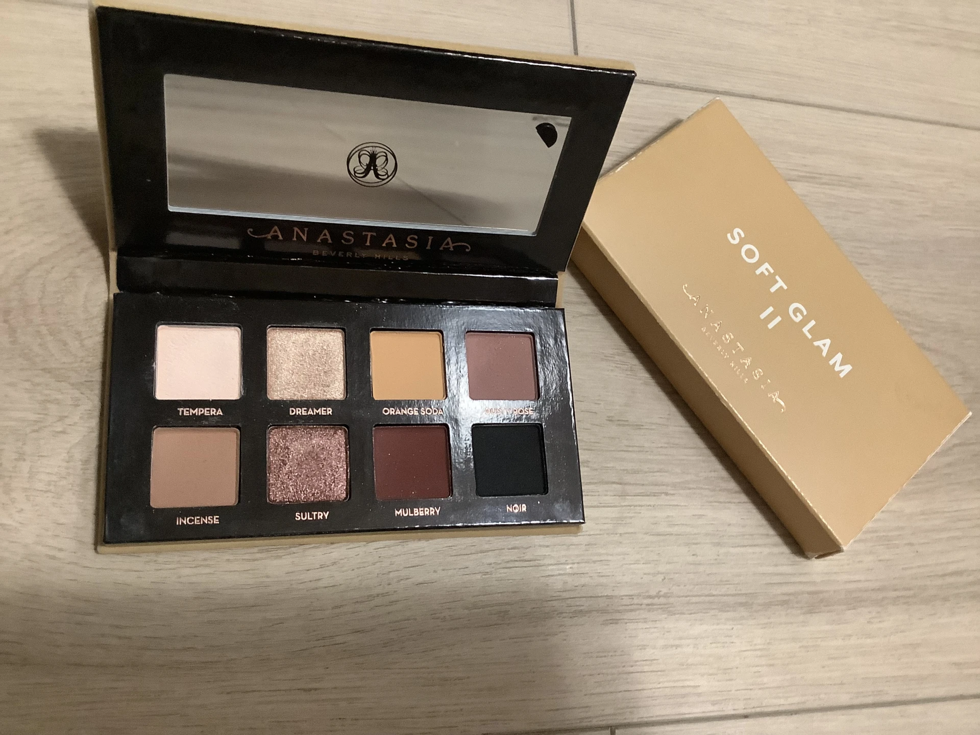 Anastasia Beverly Hills Soft Glam II Mini Paletta