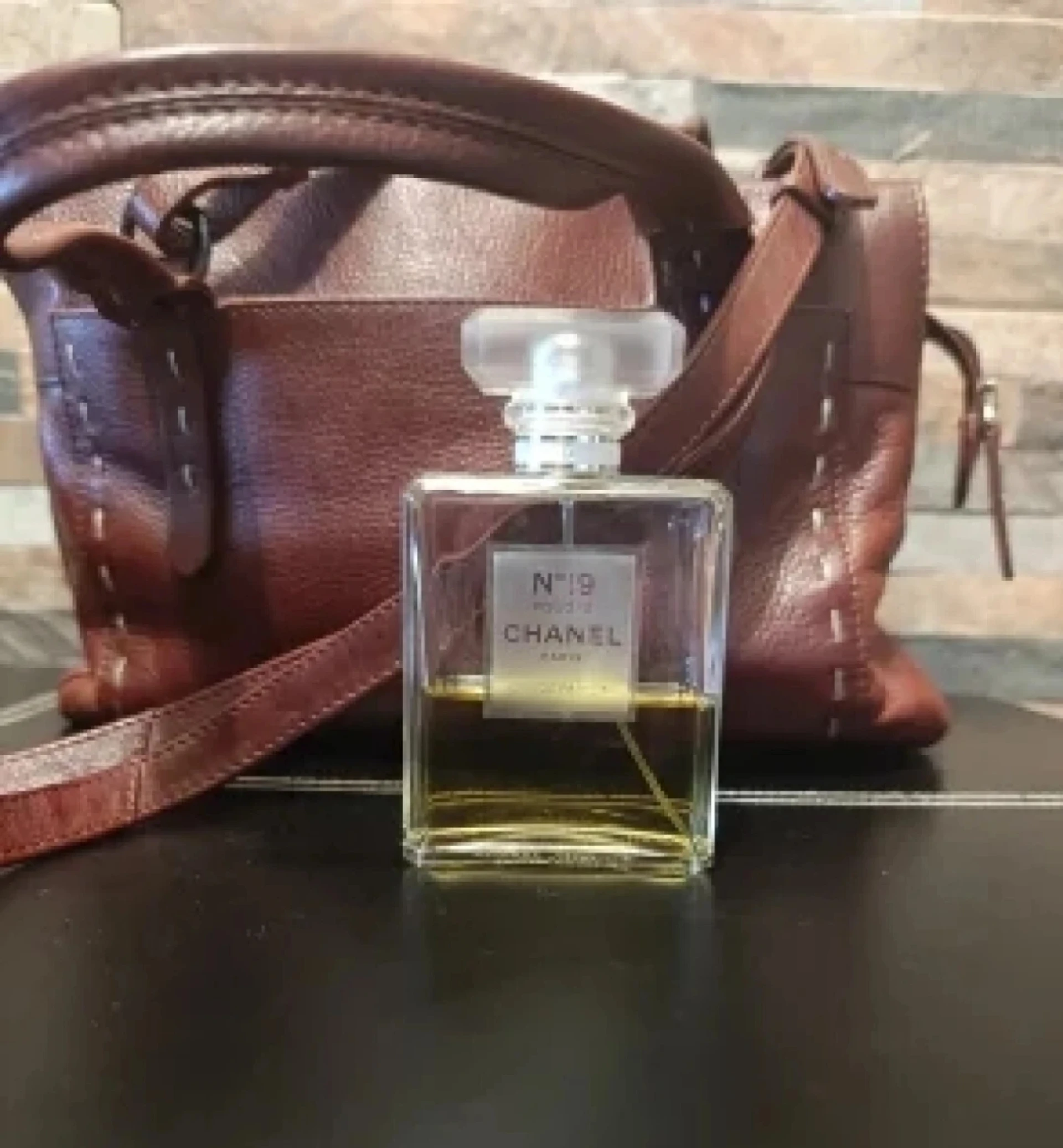 2019 batch ❗Chanel N°19 Poudré EDP