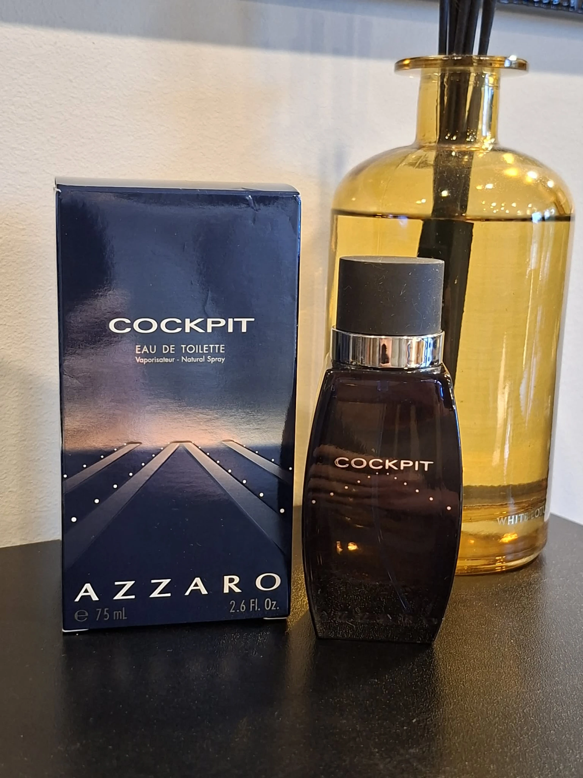 Azzaro Cockpit