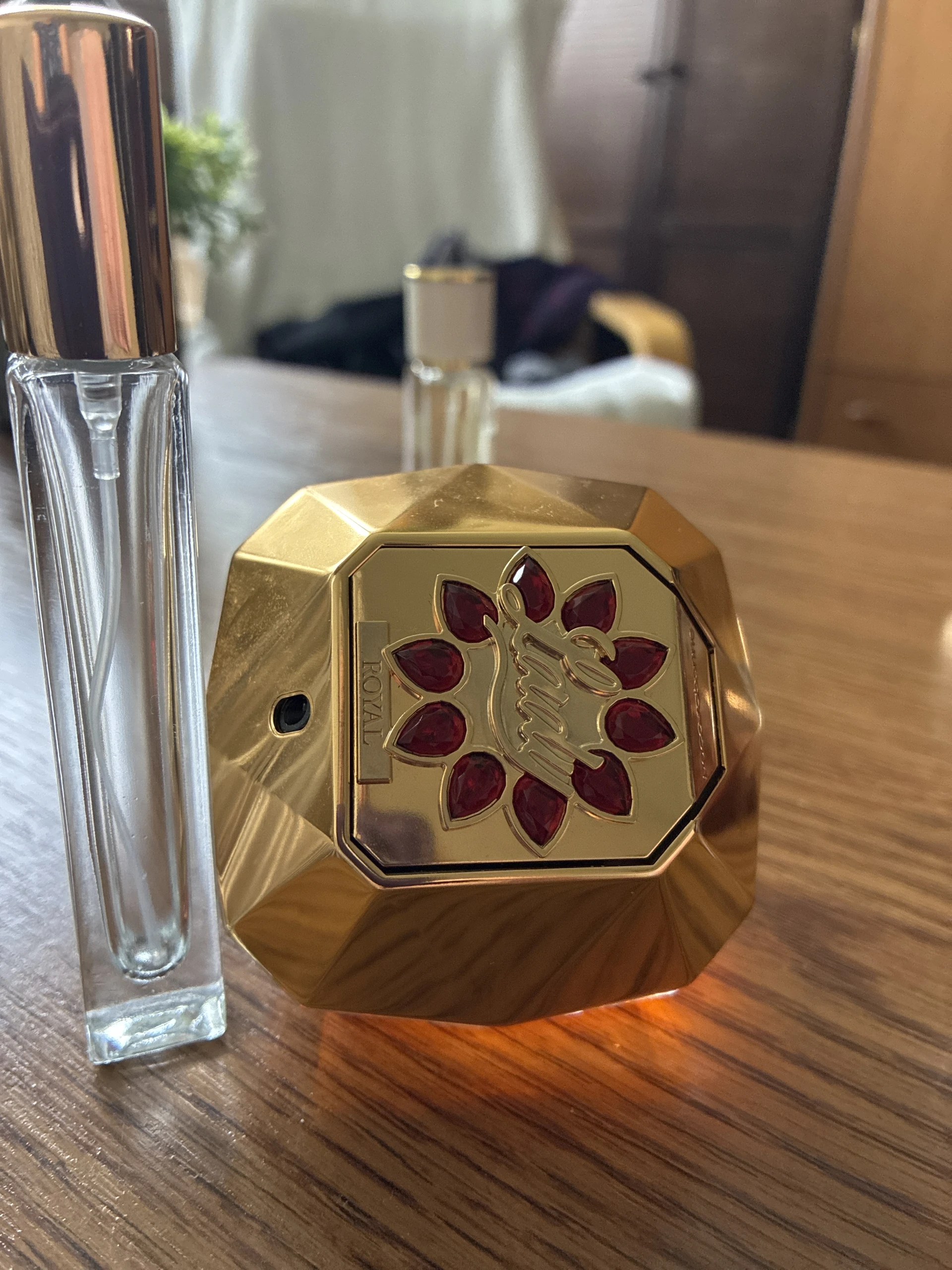 Lady  million royal 10 mp