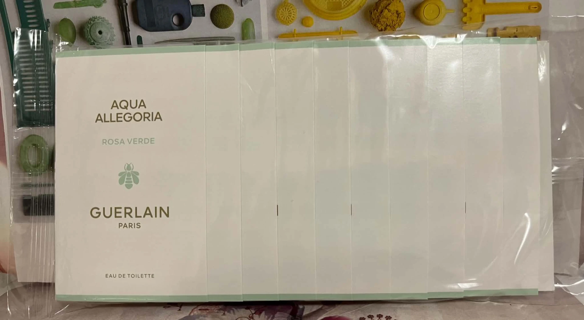 Guerlain Aqua Allegoria Rosa Verde EDT 10 ml csomagban