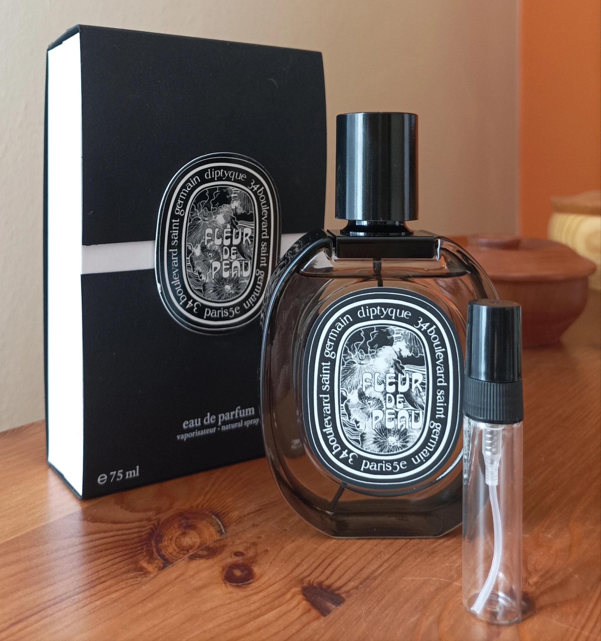 Diptyque Fleur de Peau EDP