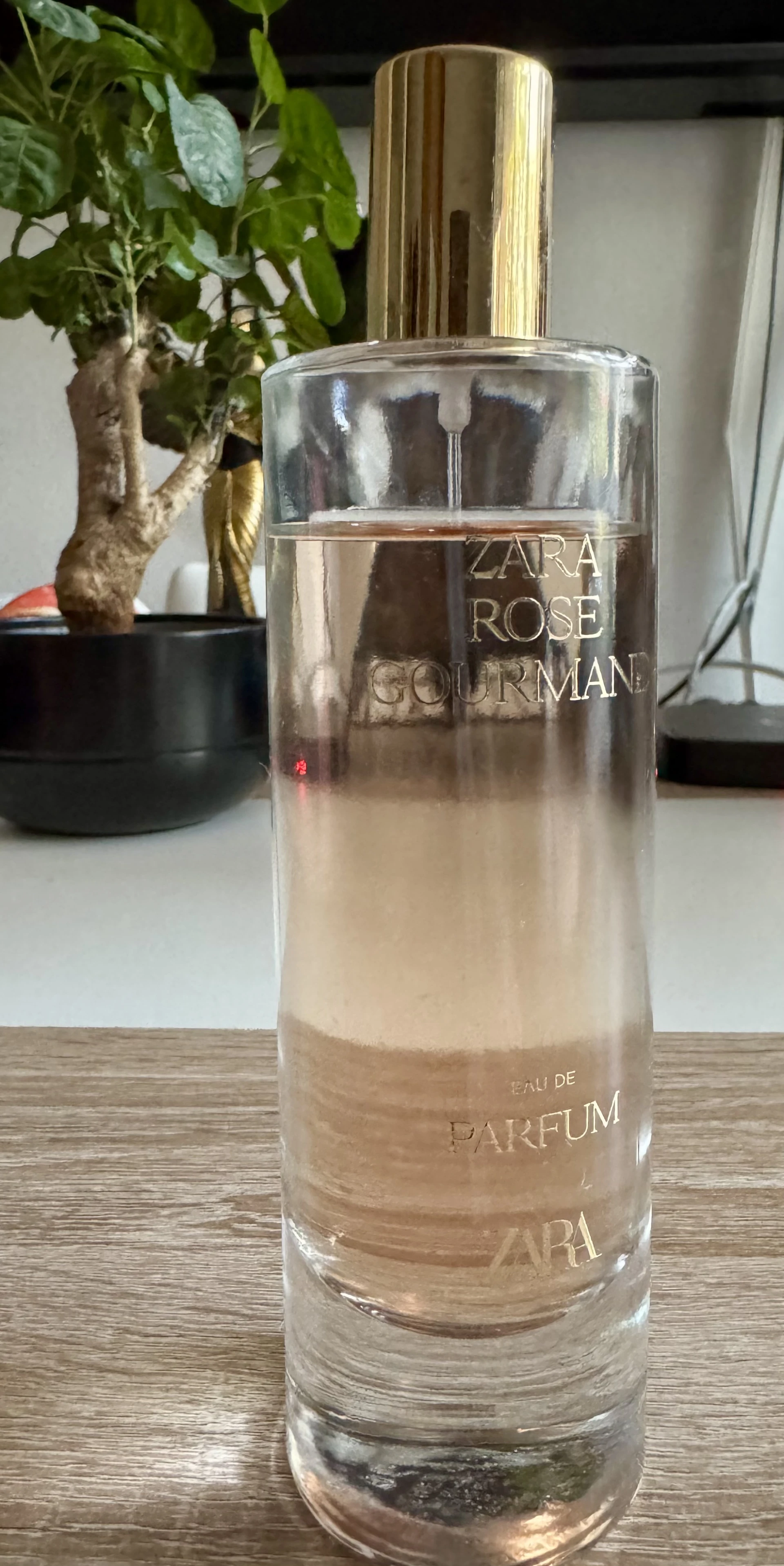 Üvegében, Zara Rose Gourmand