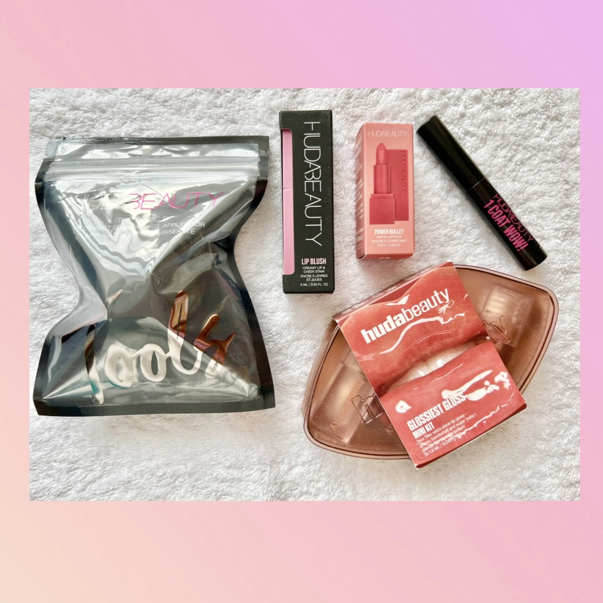 Huda Beauty Power Bullet Matte Lipstick