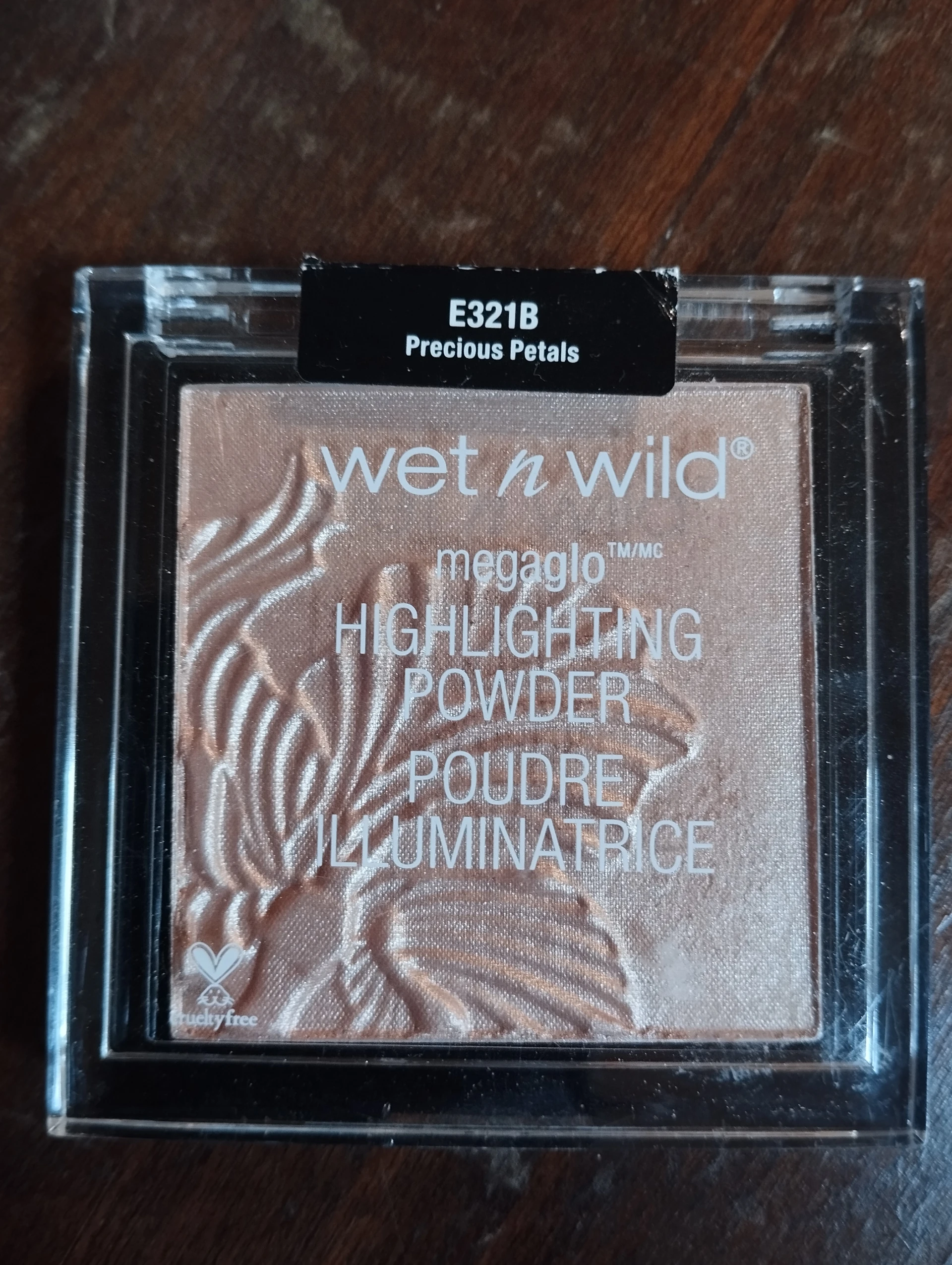 600 Ft Wet N Wild Highlighter