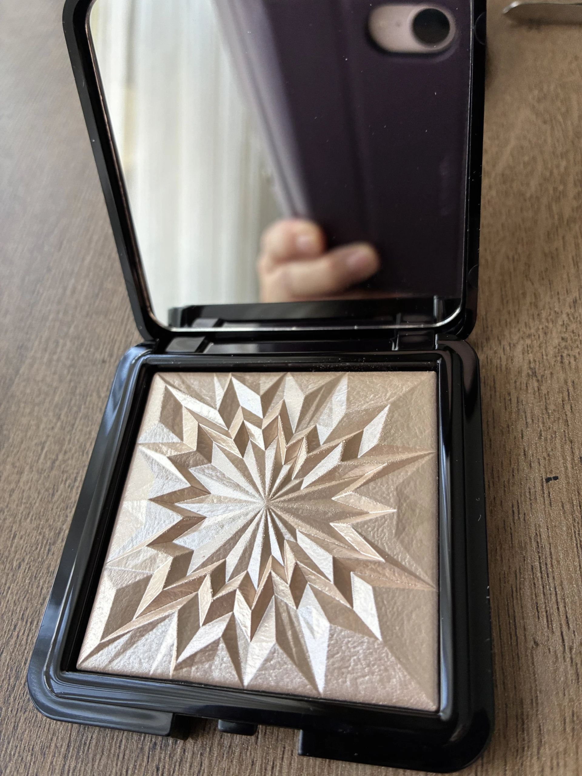 Douglas collection highlighting powder 1