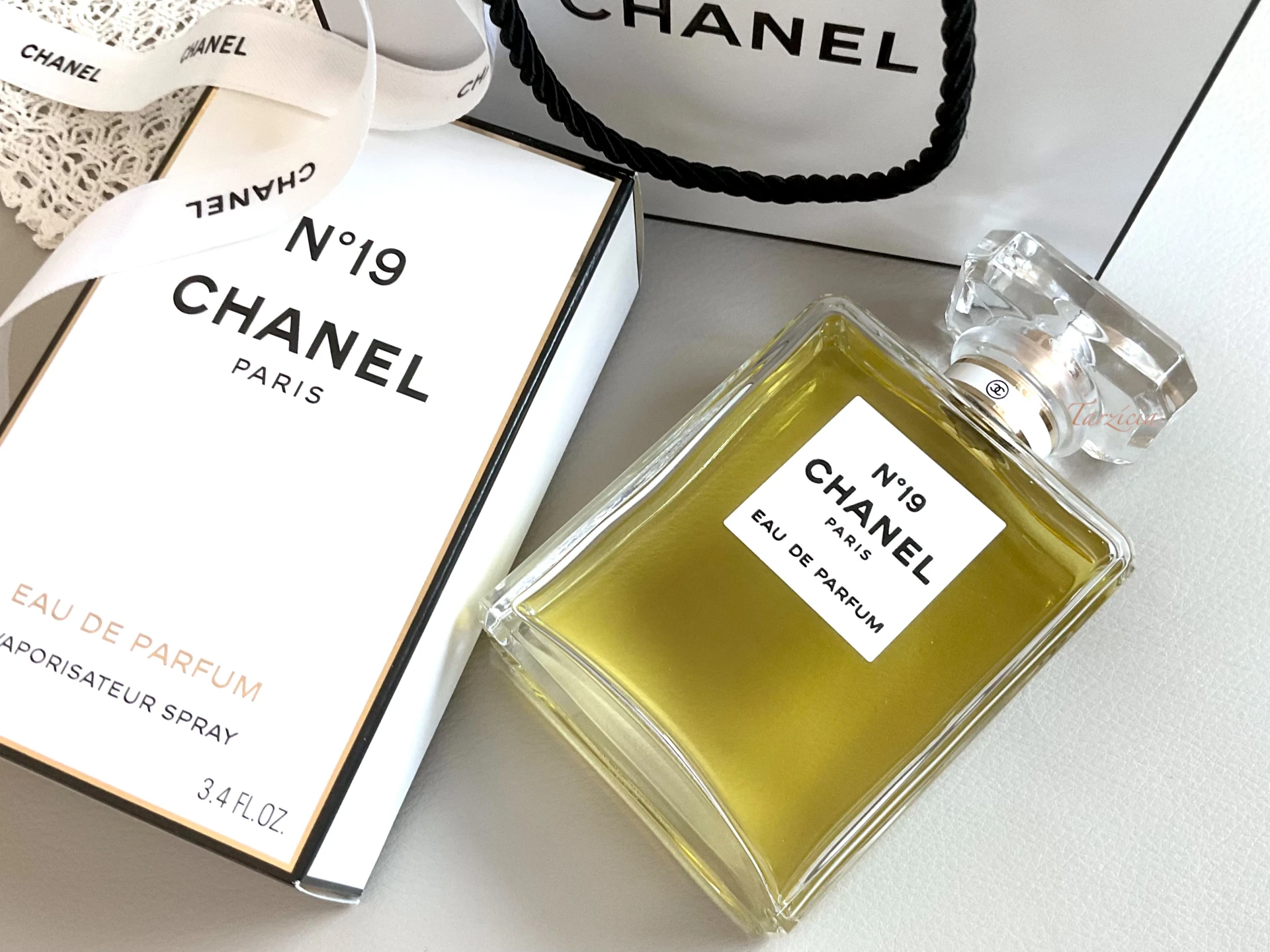 Chanel N°19 EDP, EDT és Poudré EDP