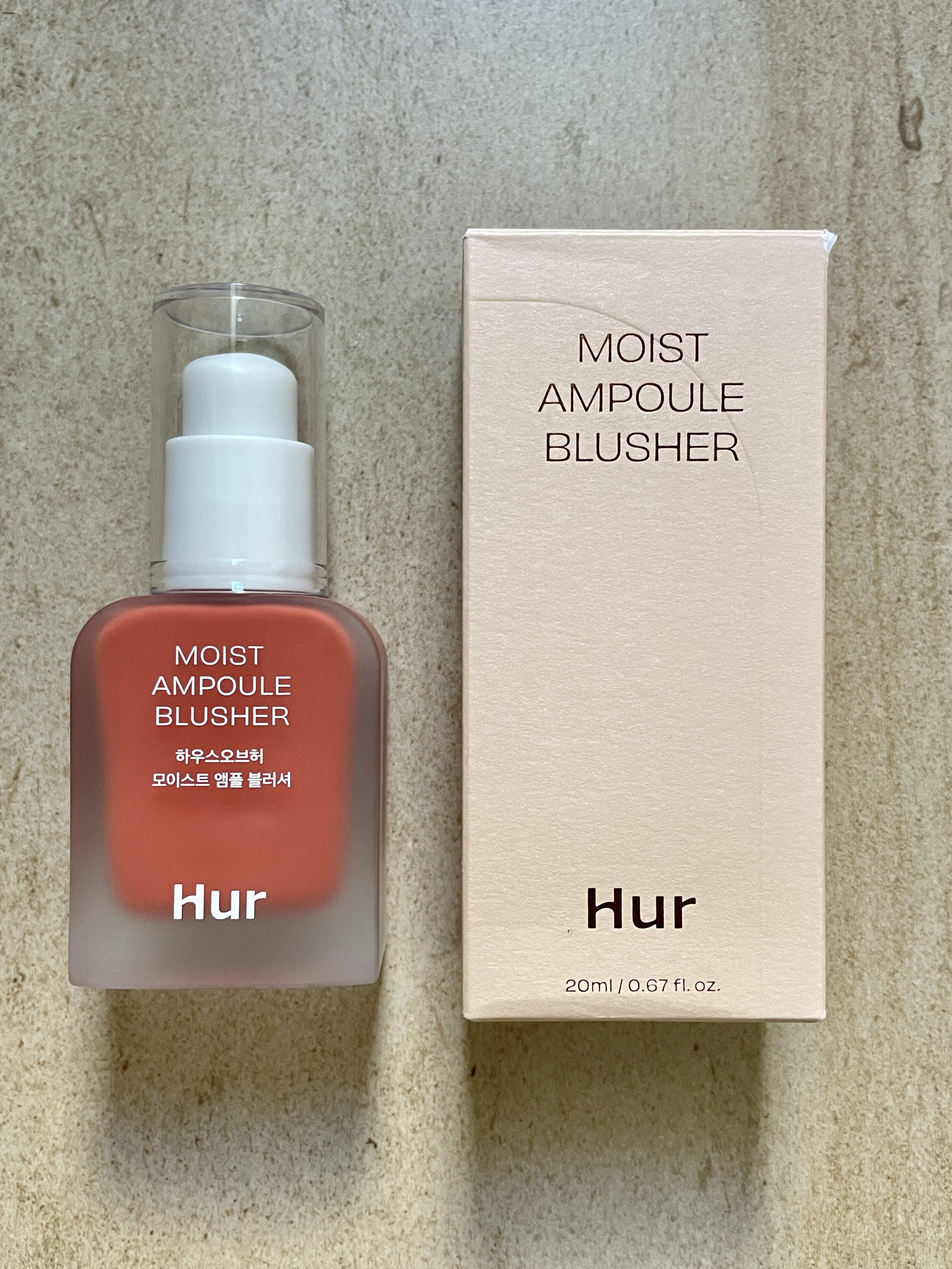 Hur Moist Ampoule Blusher