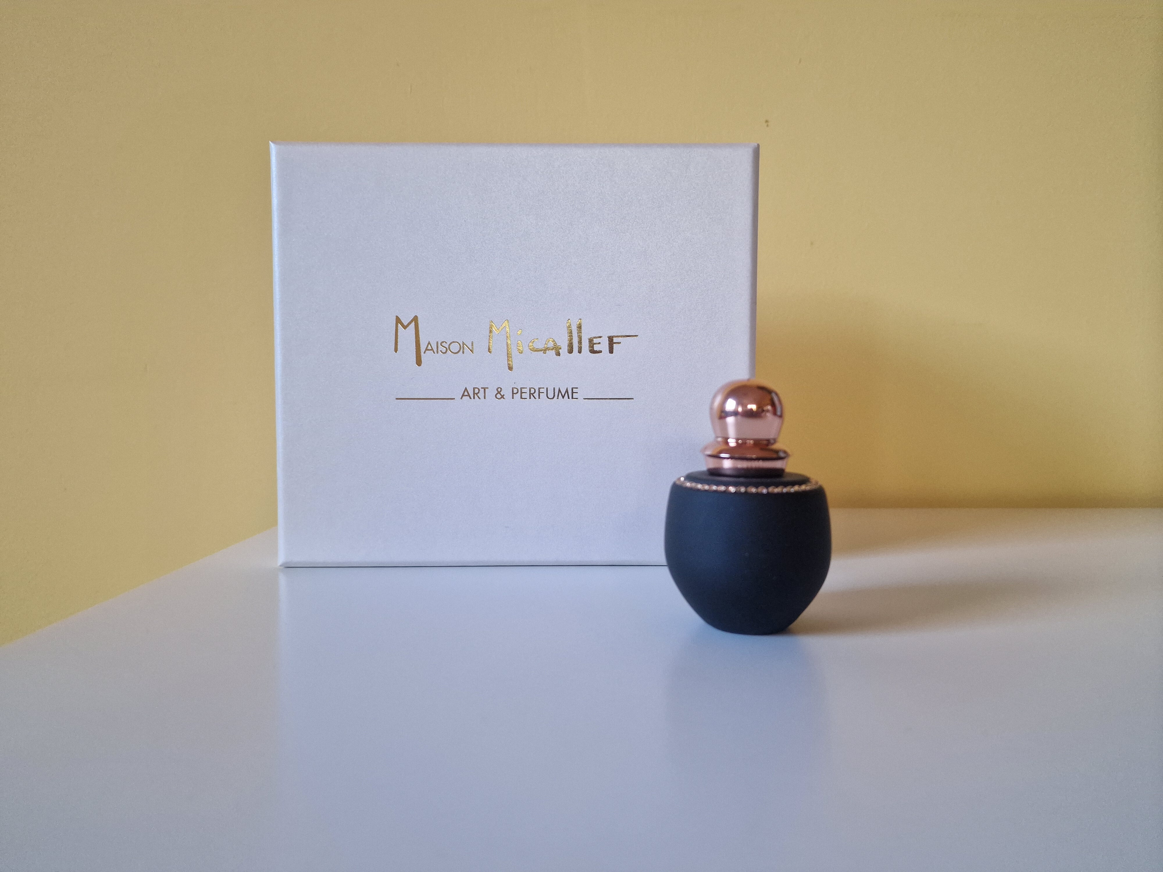 M.Micallef Ananda Black 30 ml