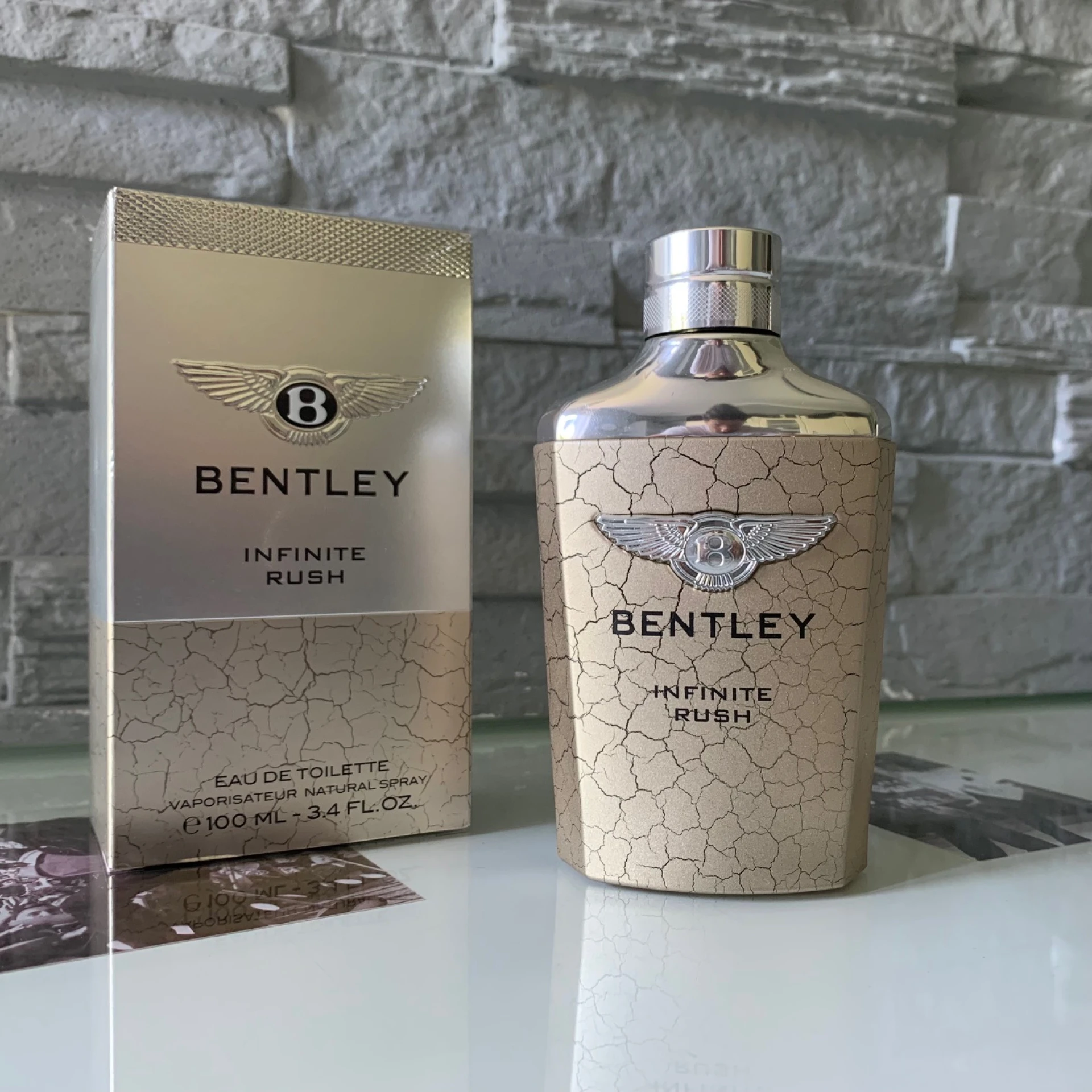 Bentley Infinite Rush EDT fújósok