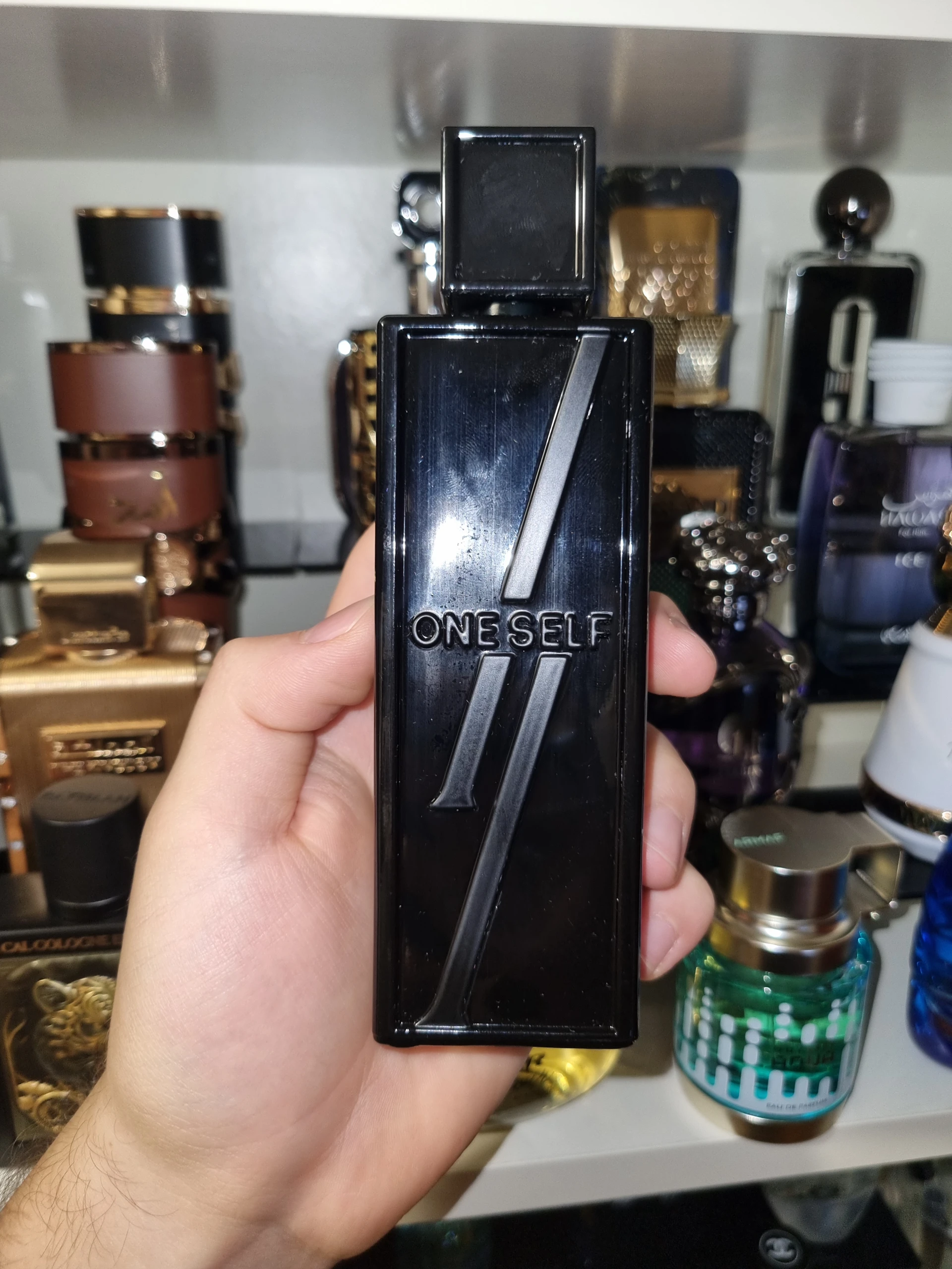 Fragrance World – One Self Dekant
