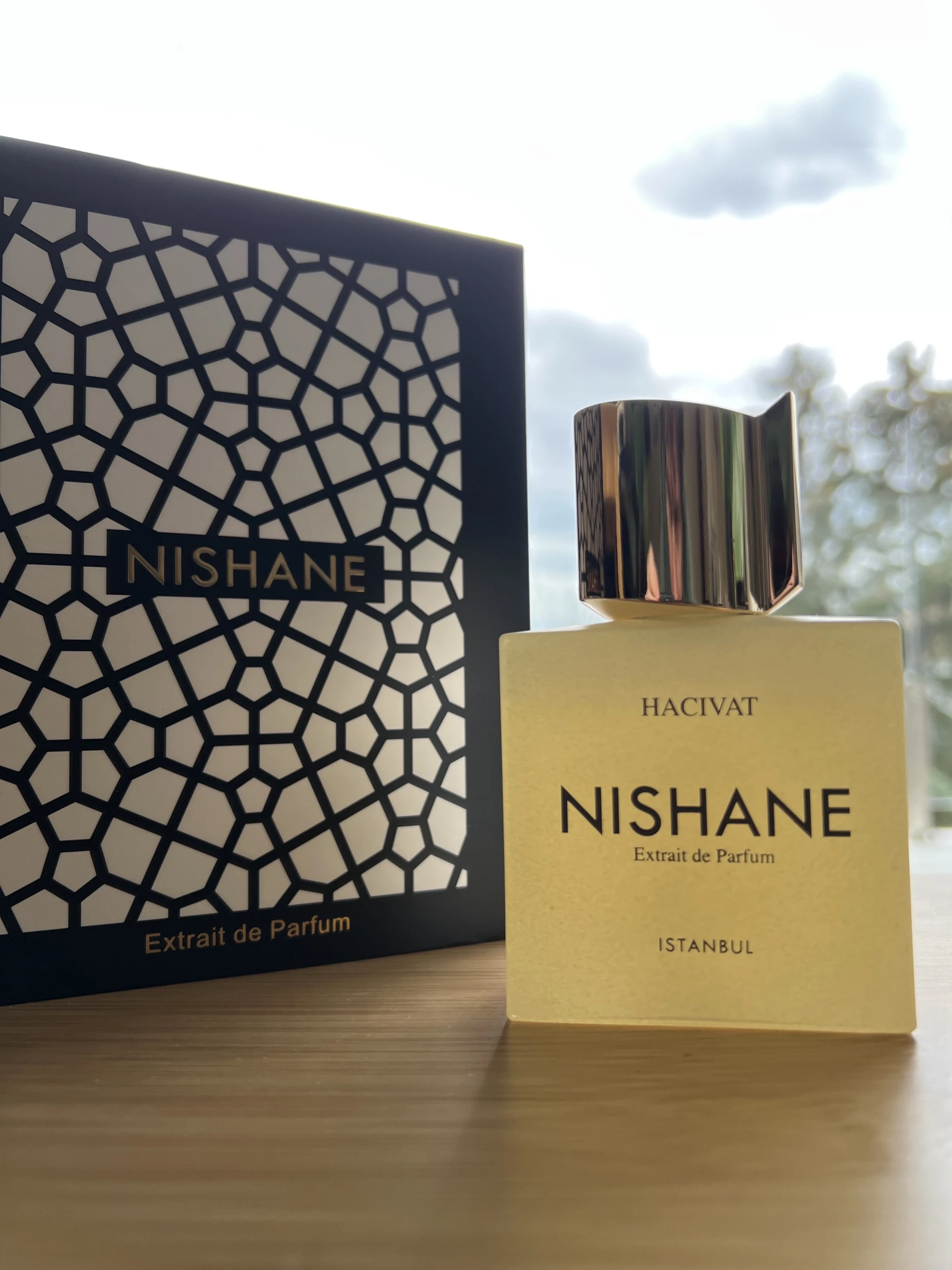 Nishane Hacivat