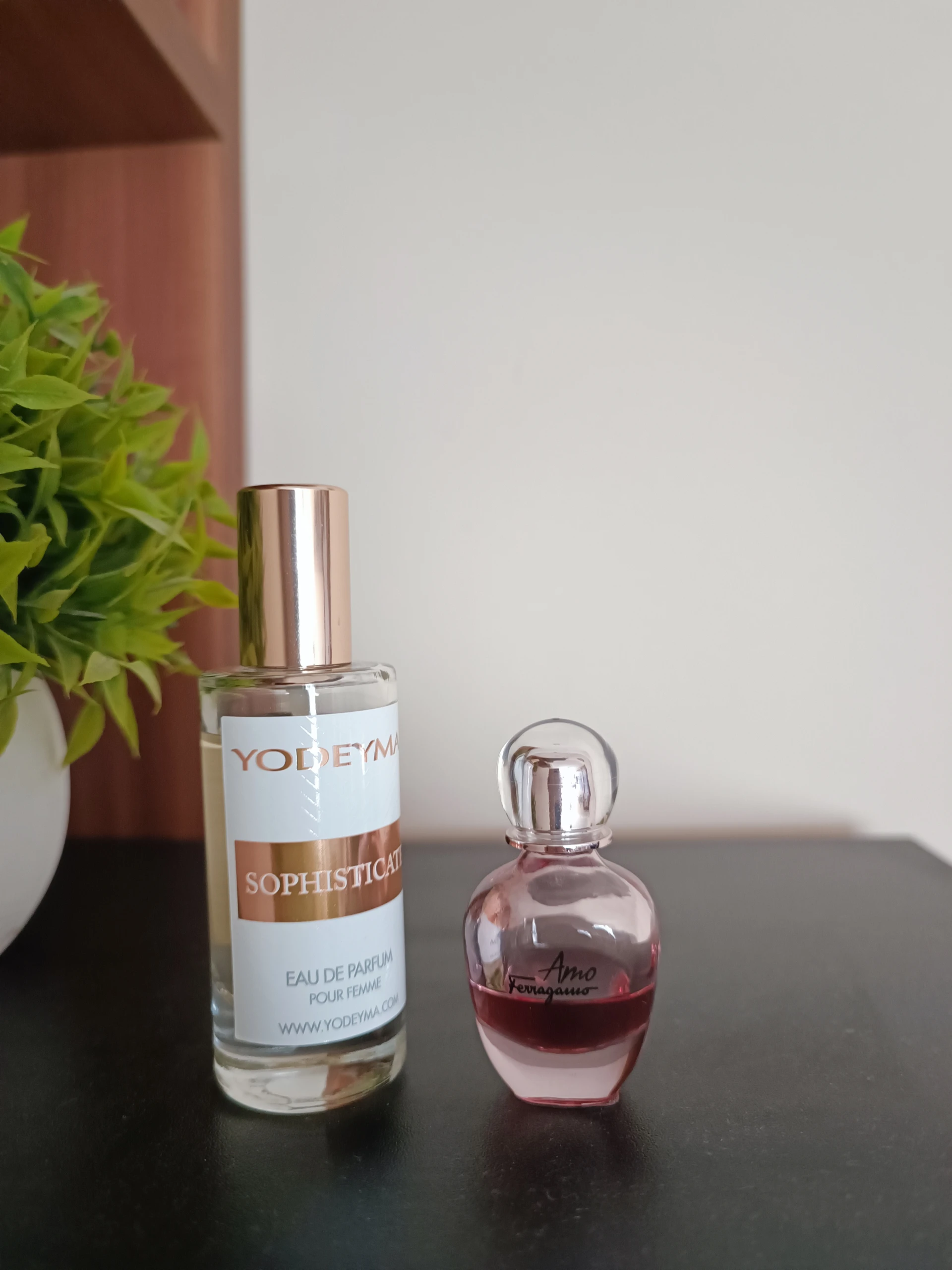 Yodeyma Sophisticate 15ml + Ajándék Ferragamo 5 ml-es maradék