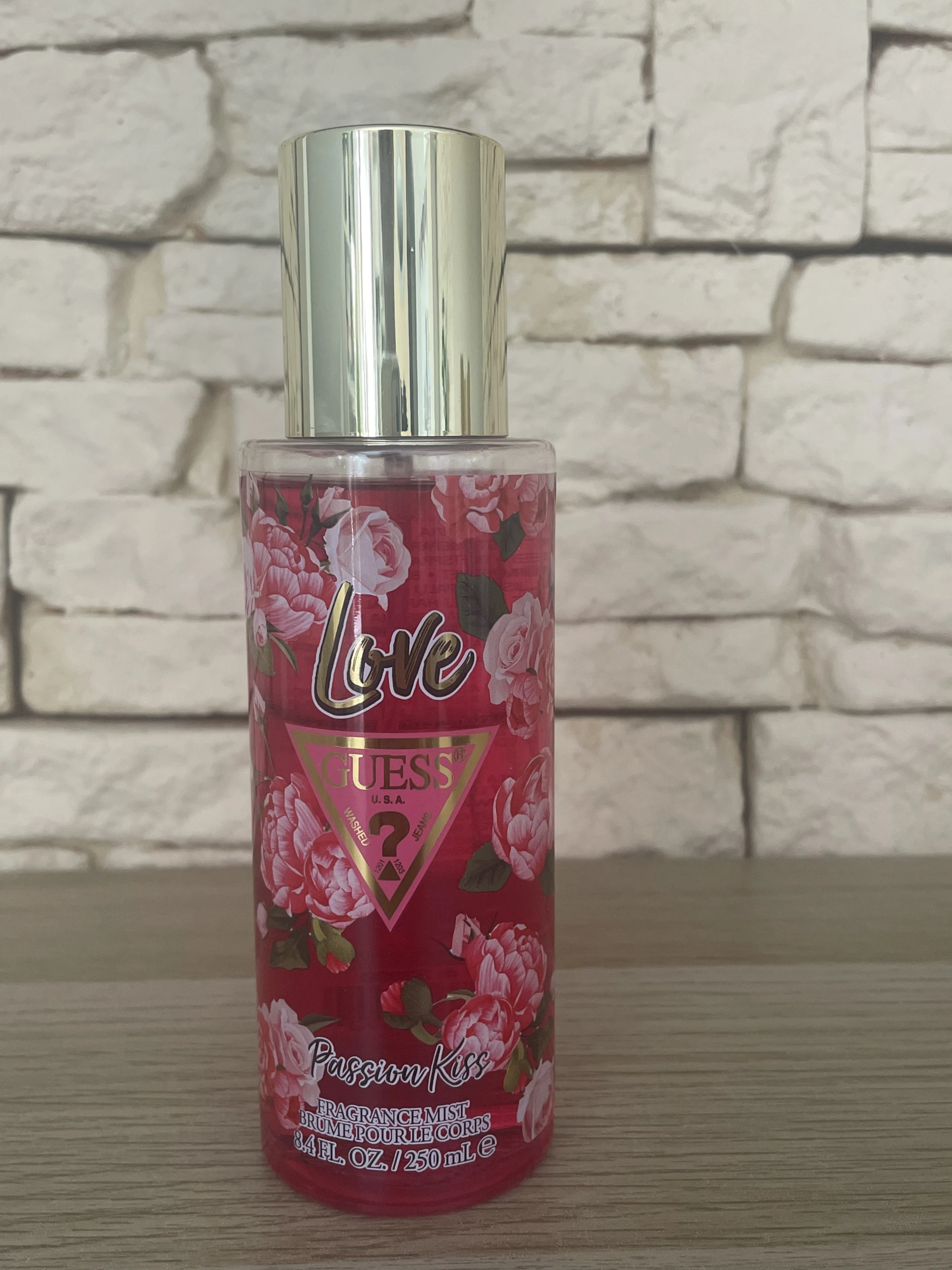 Guess Love Passion Kiss body mist testpermet