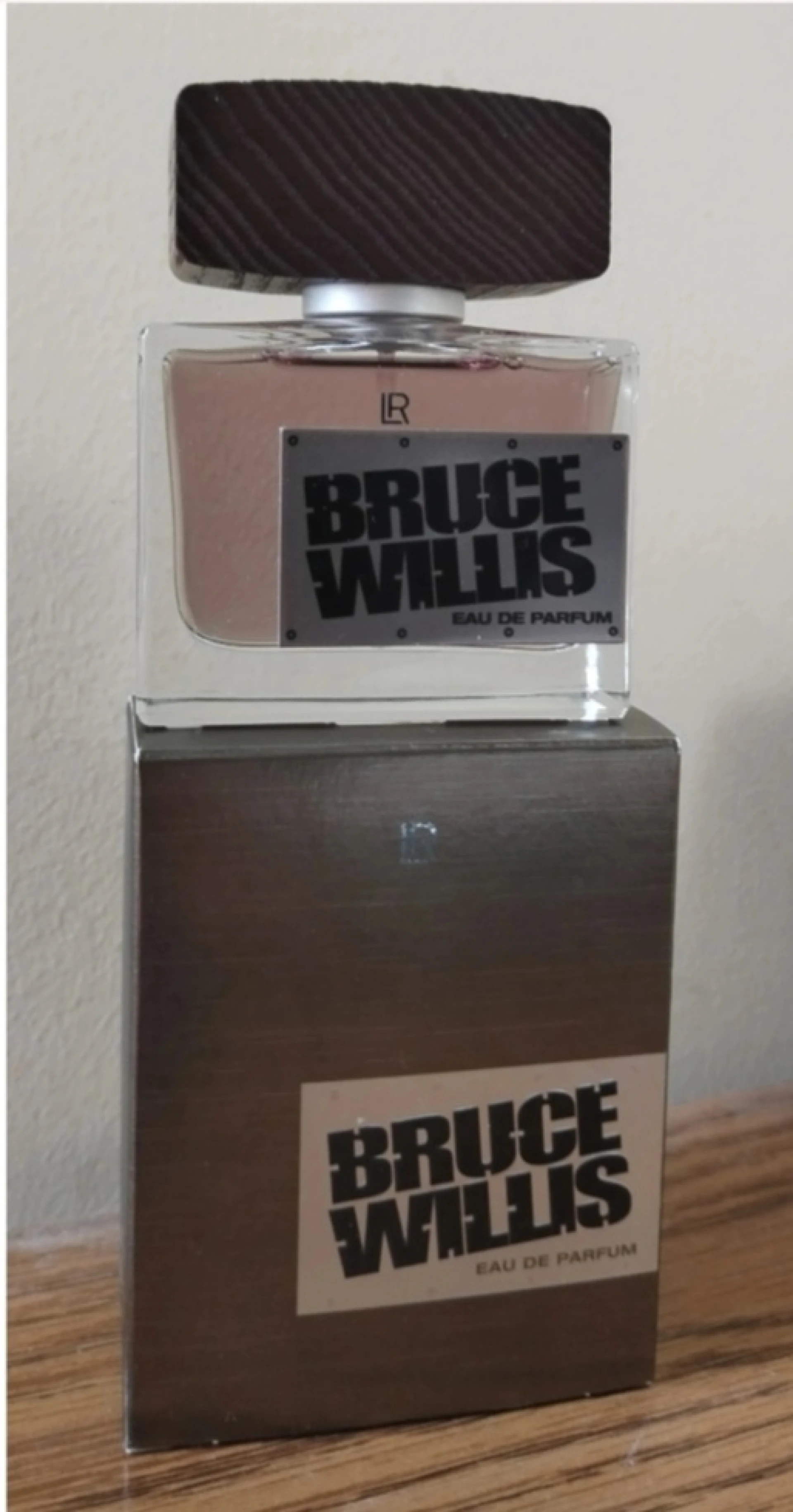 LR Bruce Willis EDP