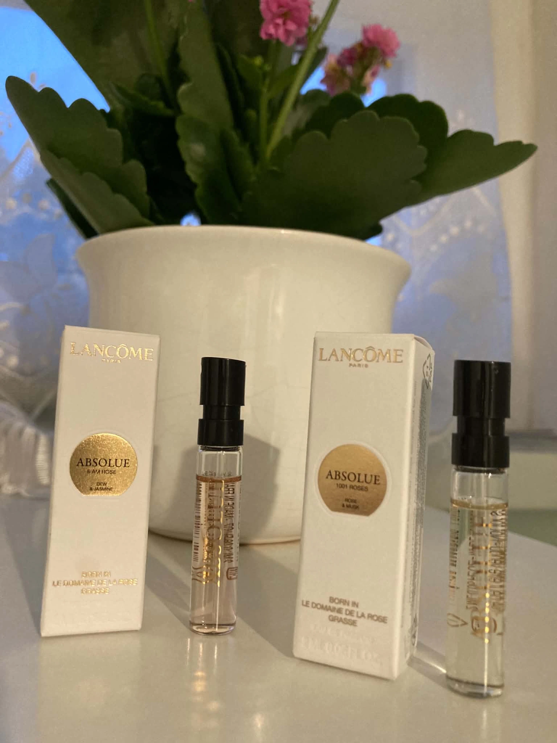 Lancôme Absolue 6 AM Rose és 1001 Roses illatminták együtt