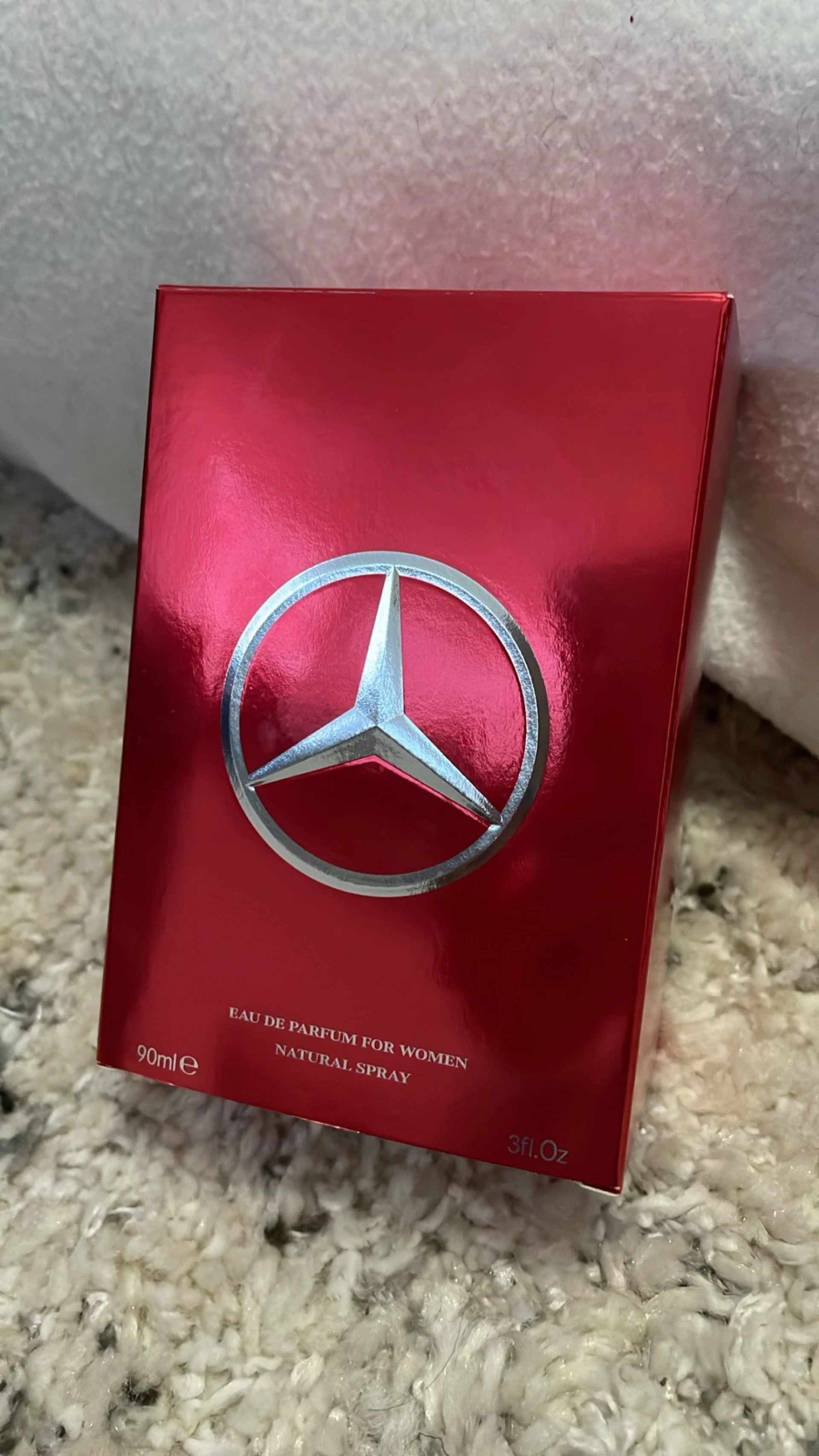 Mercedes-Benz parfüm eladó