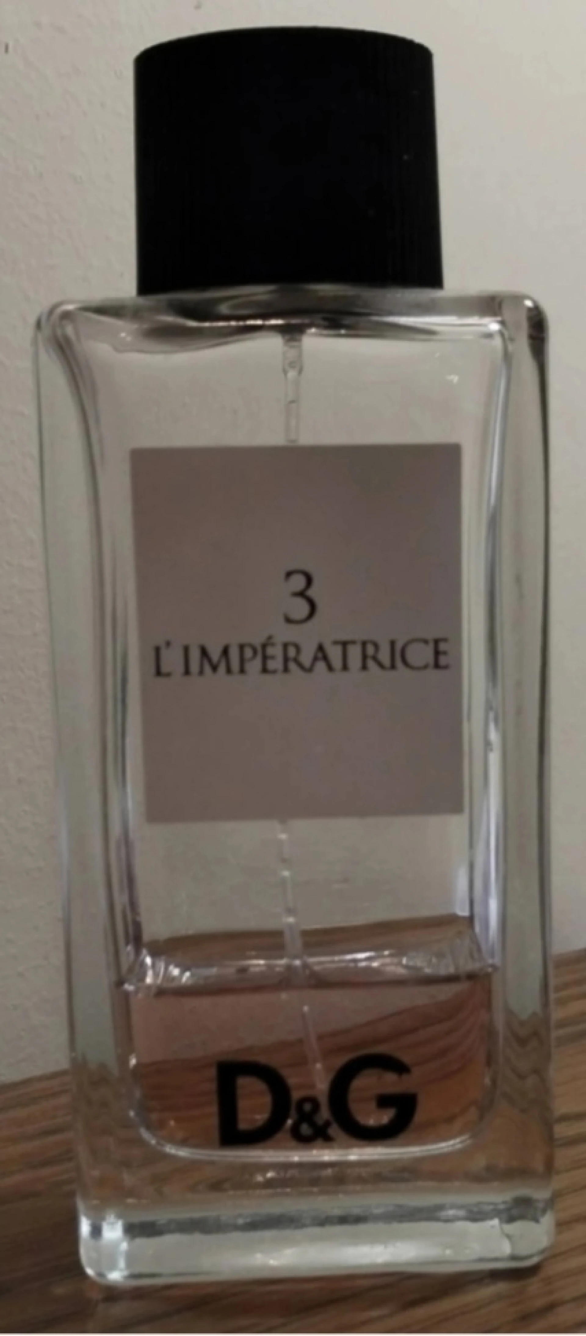 Dolce& Gabbana 3 L'Impératrice EDT üvegében