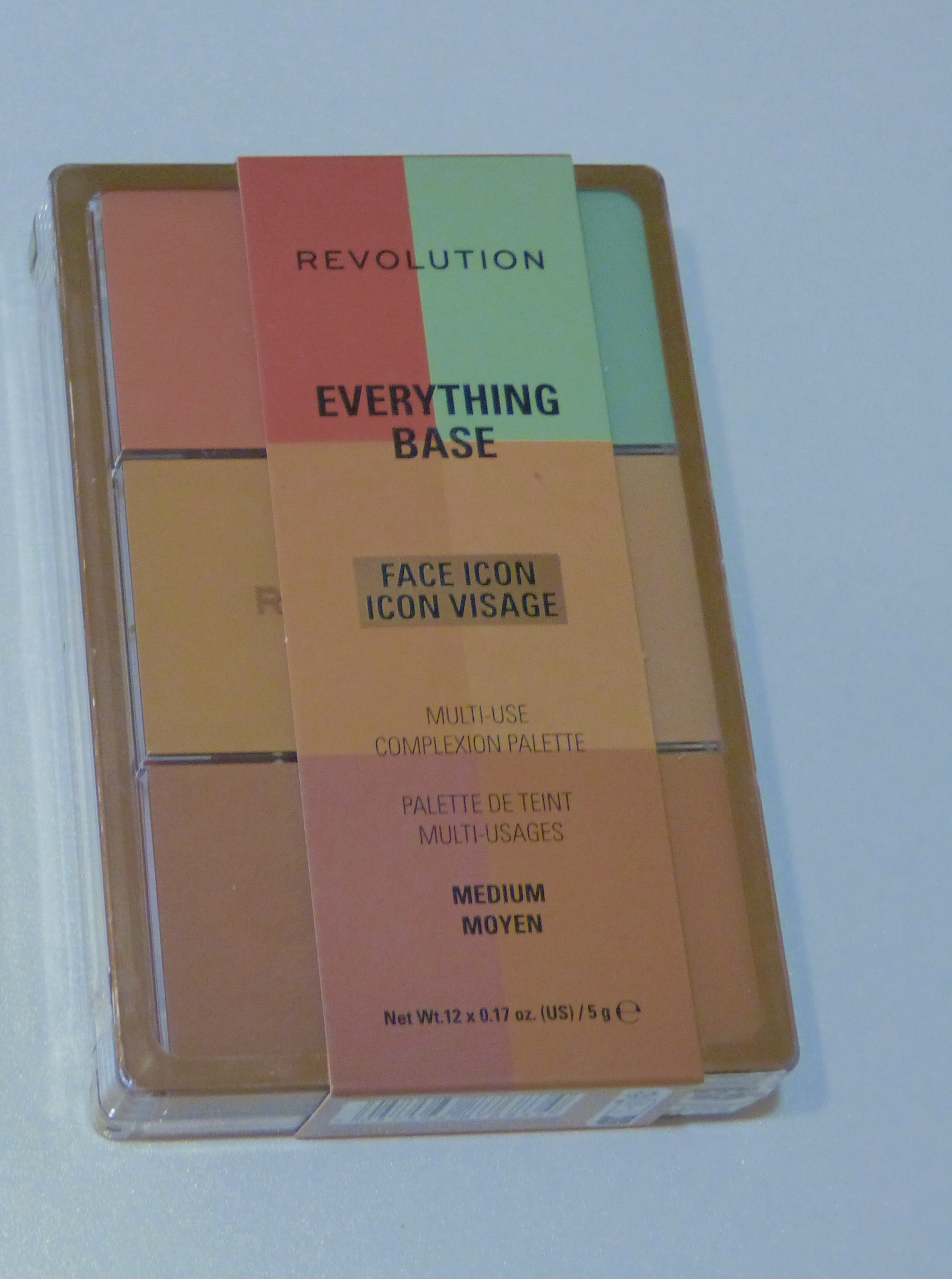 Új Revolution Icon arcpaletta medium