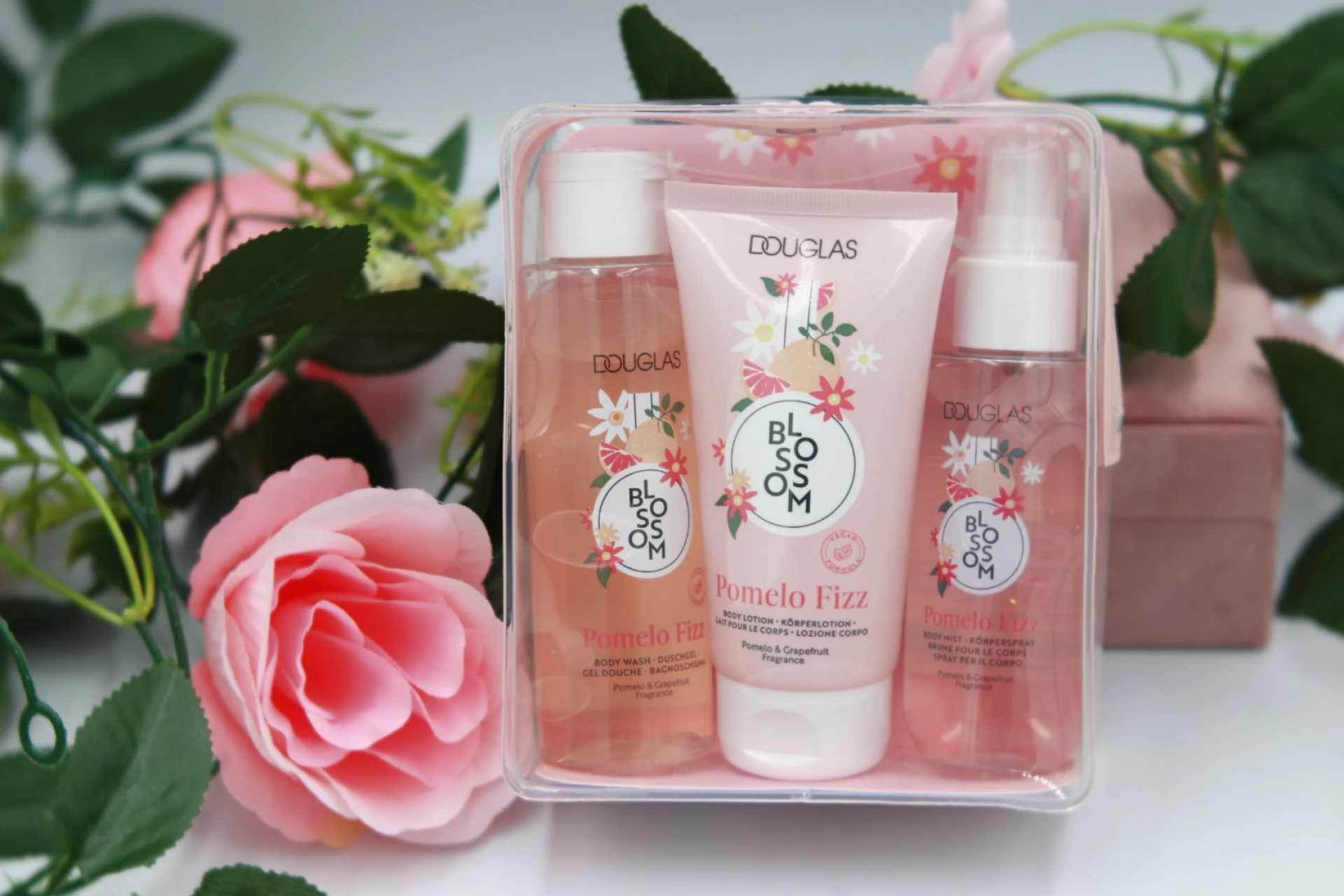 Douglas Collection Blossom Pomelo Fizz Utazószett