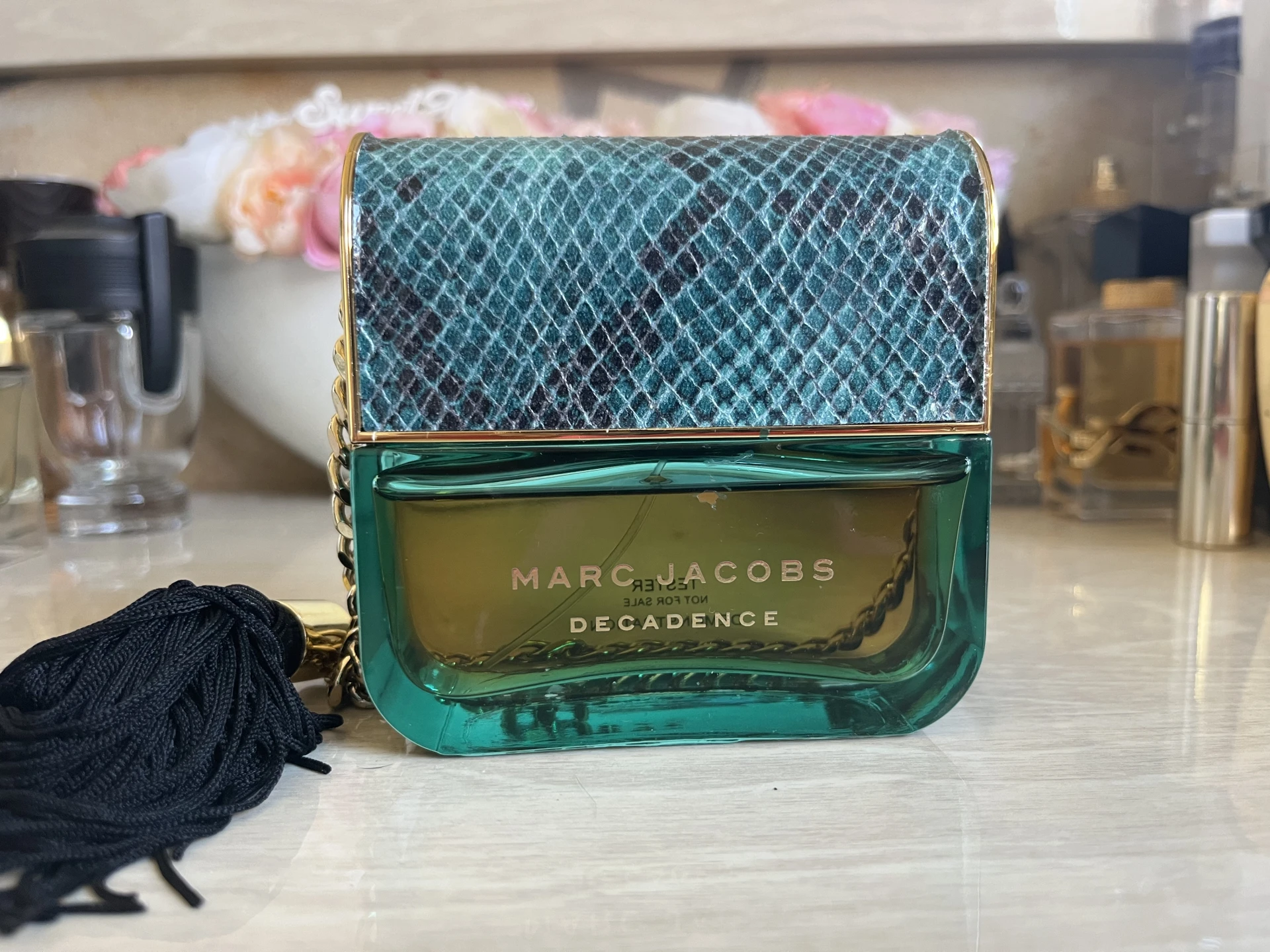 Marc Jacobs Divine Decadence
