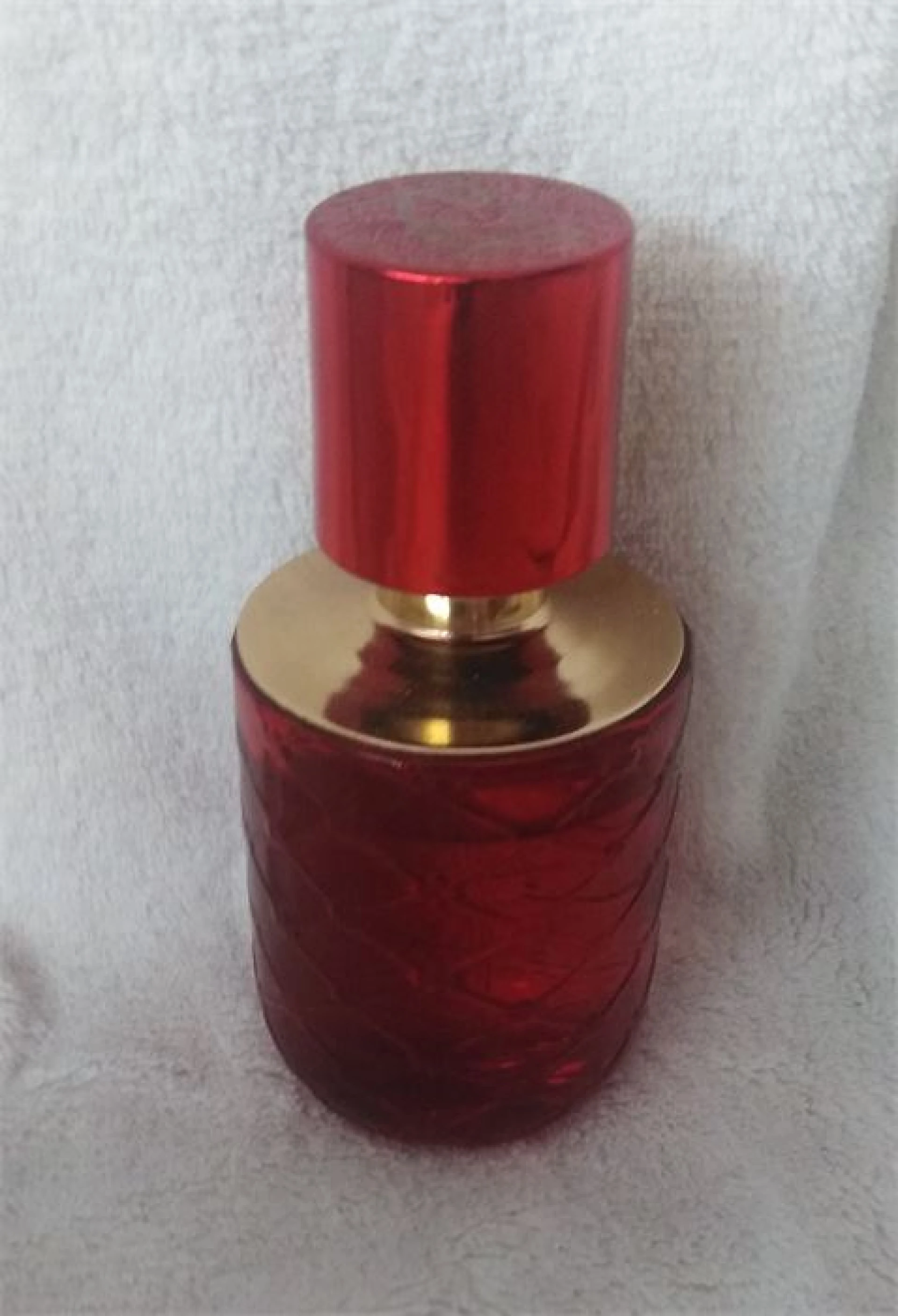 Ritka! Oriflame My Red Demi parfüm eladó