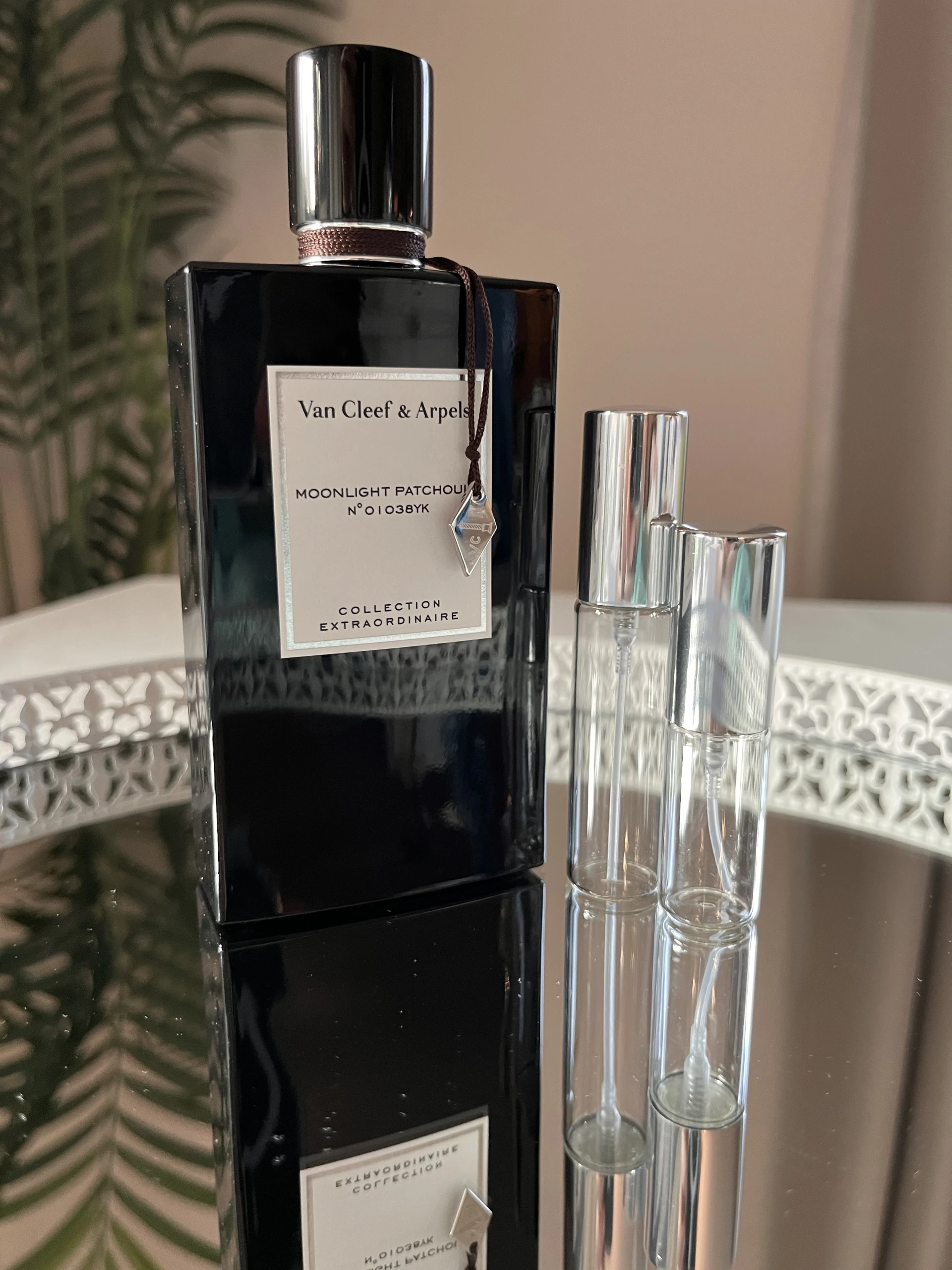 Van Cleef & Arpels Collection Extraordinaire Moonlight Patchouli EDP dekantok