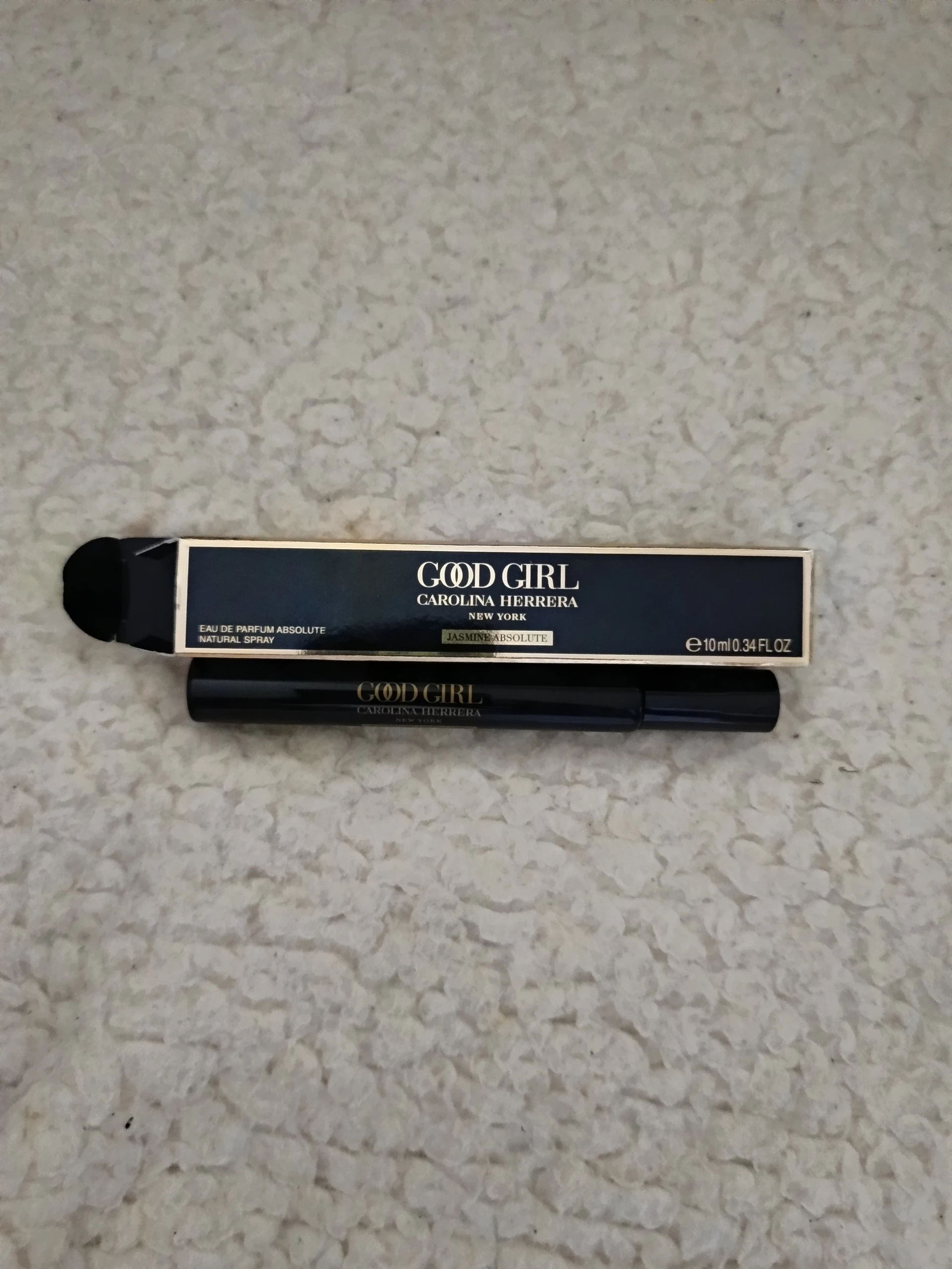 Carolina Herrera Good Girl Jasmine Absolute