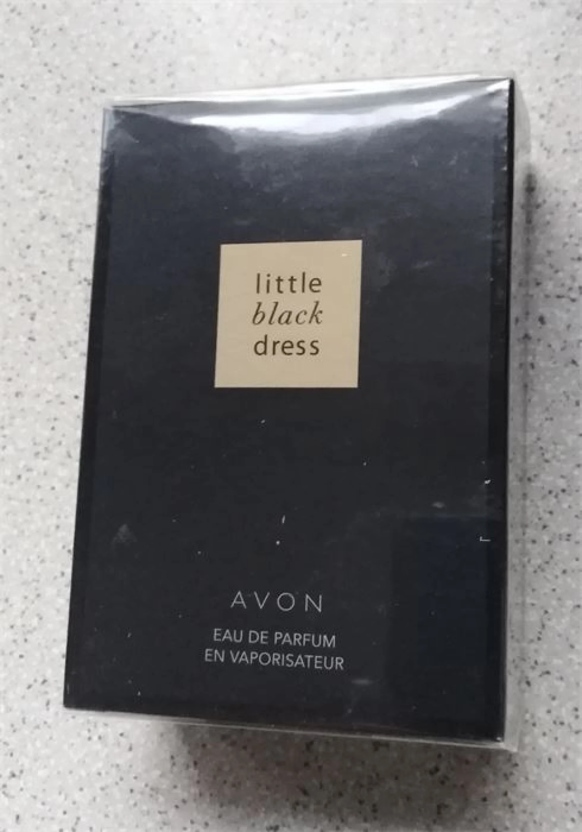 Avon Little Black Dress parfüm eladó