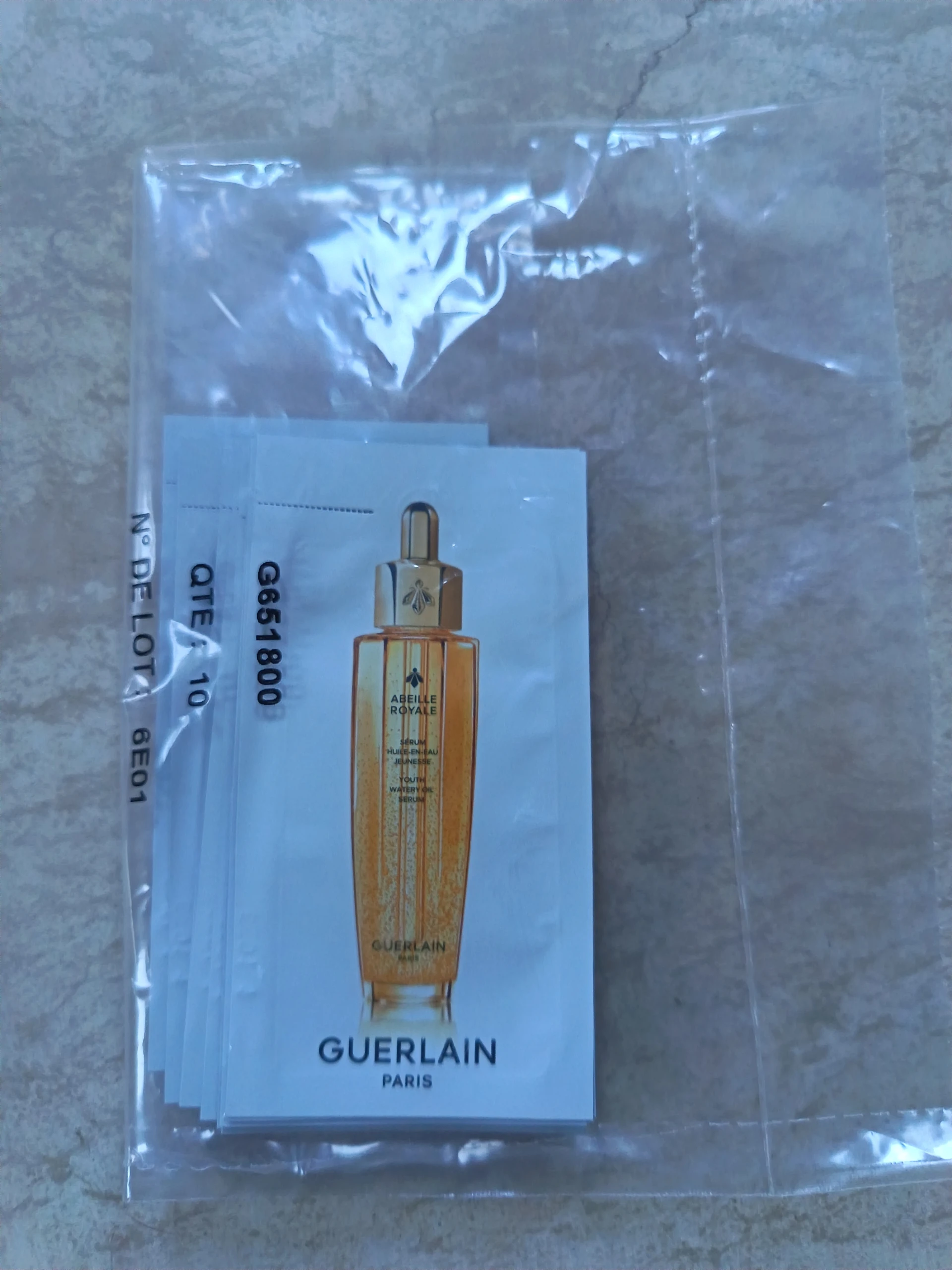 Guerlain Abeille Royal Watery Oil mintacsomag