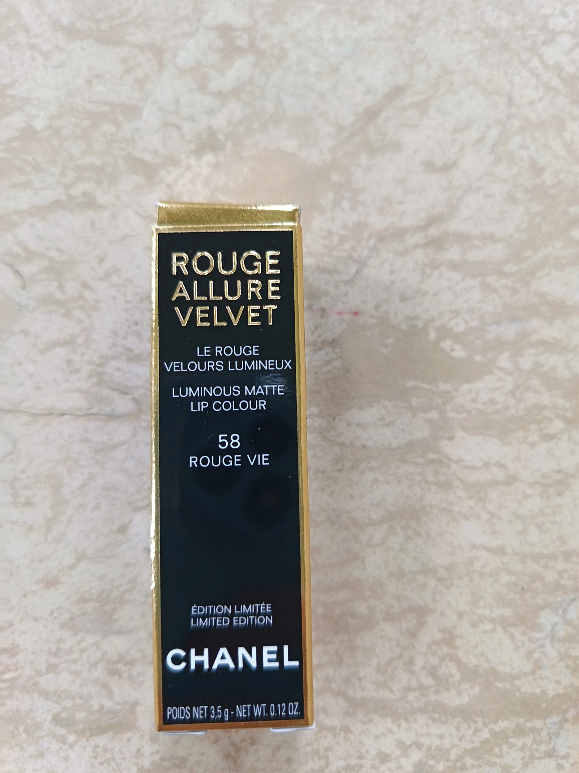 Chanel Allure Rouge Velvet