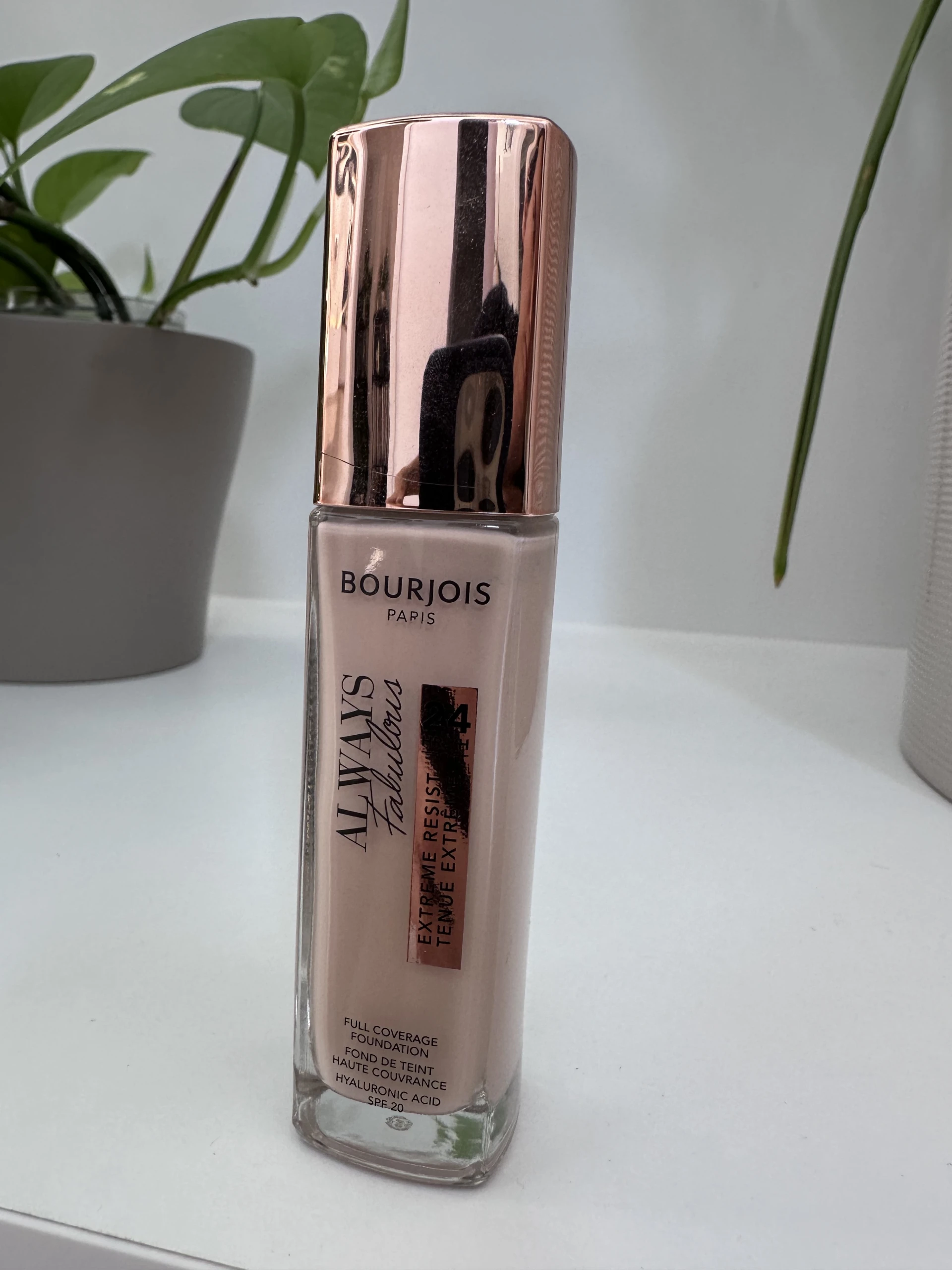 Bourjois Always Fabulous alapozó