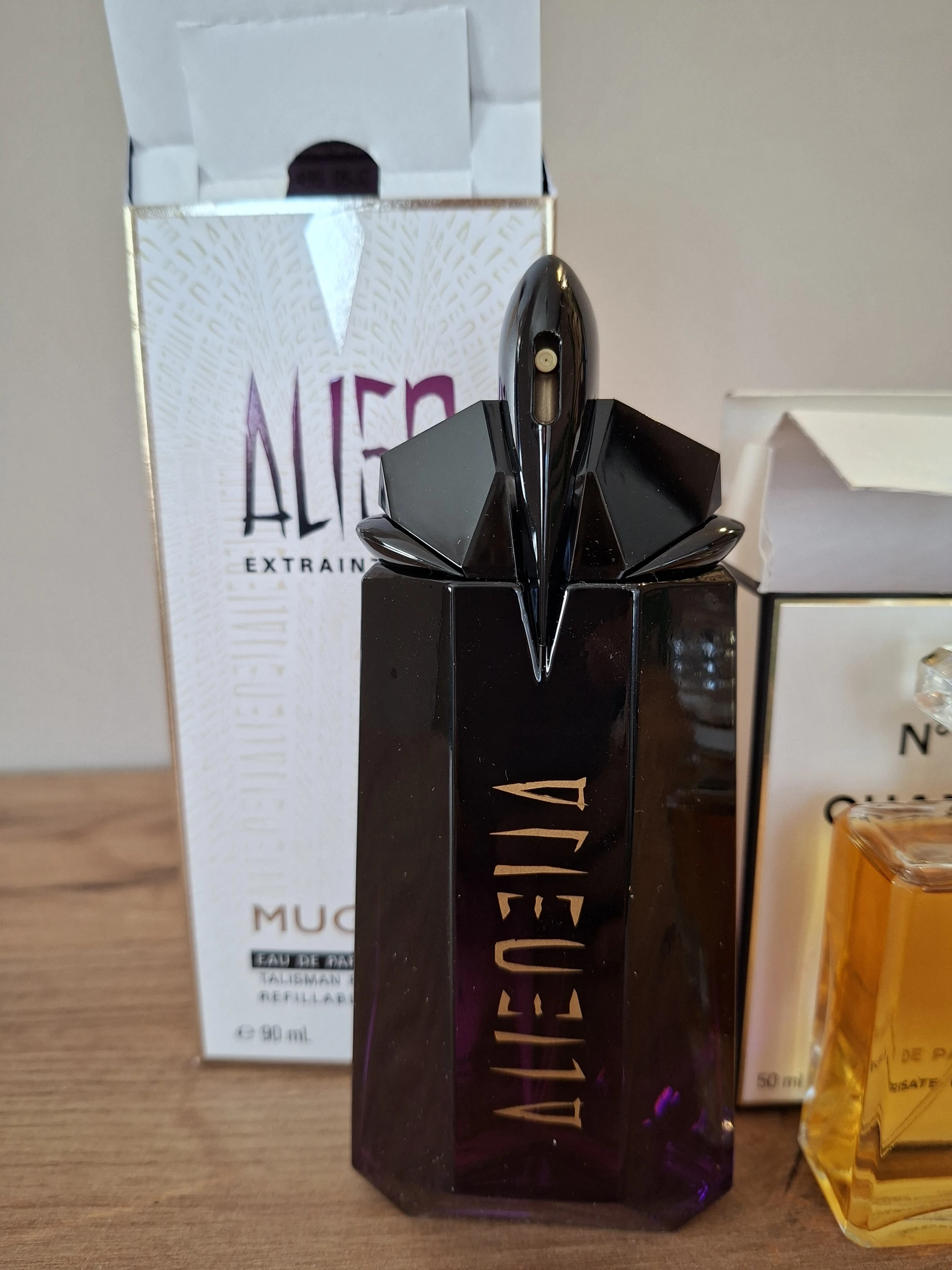 Mugler Alien Extraintens