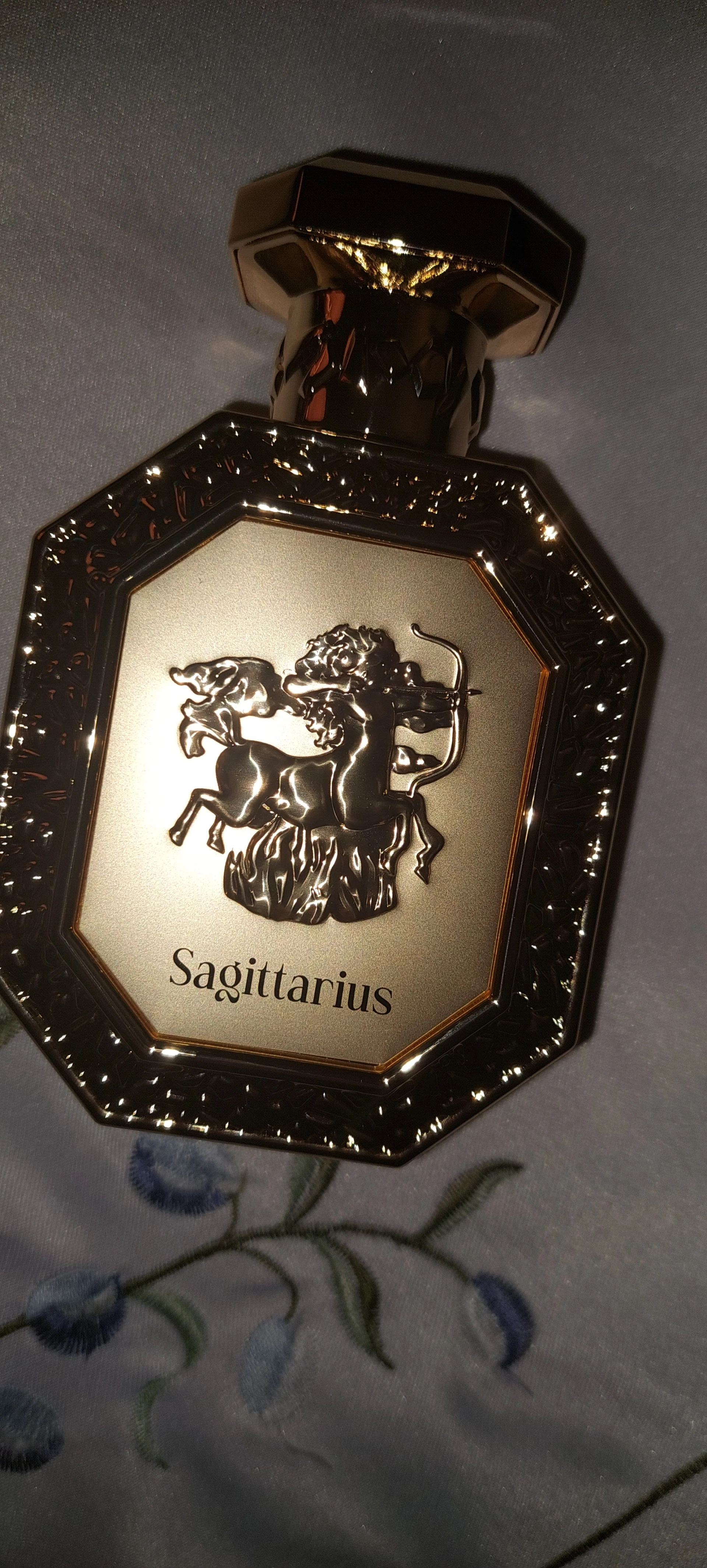 French Avenue Genesis Sagittarius