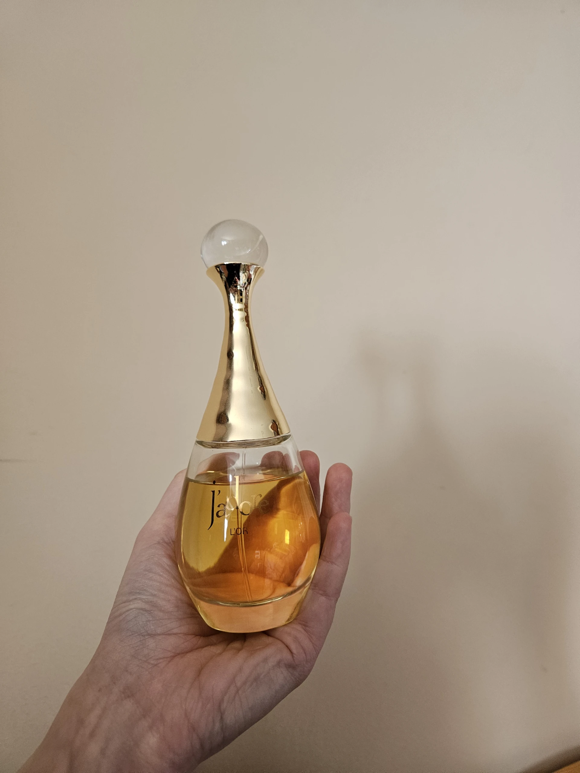 Üveges Dior J'adore L'or