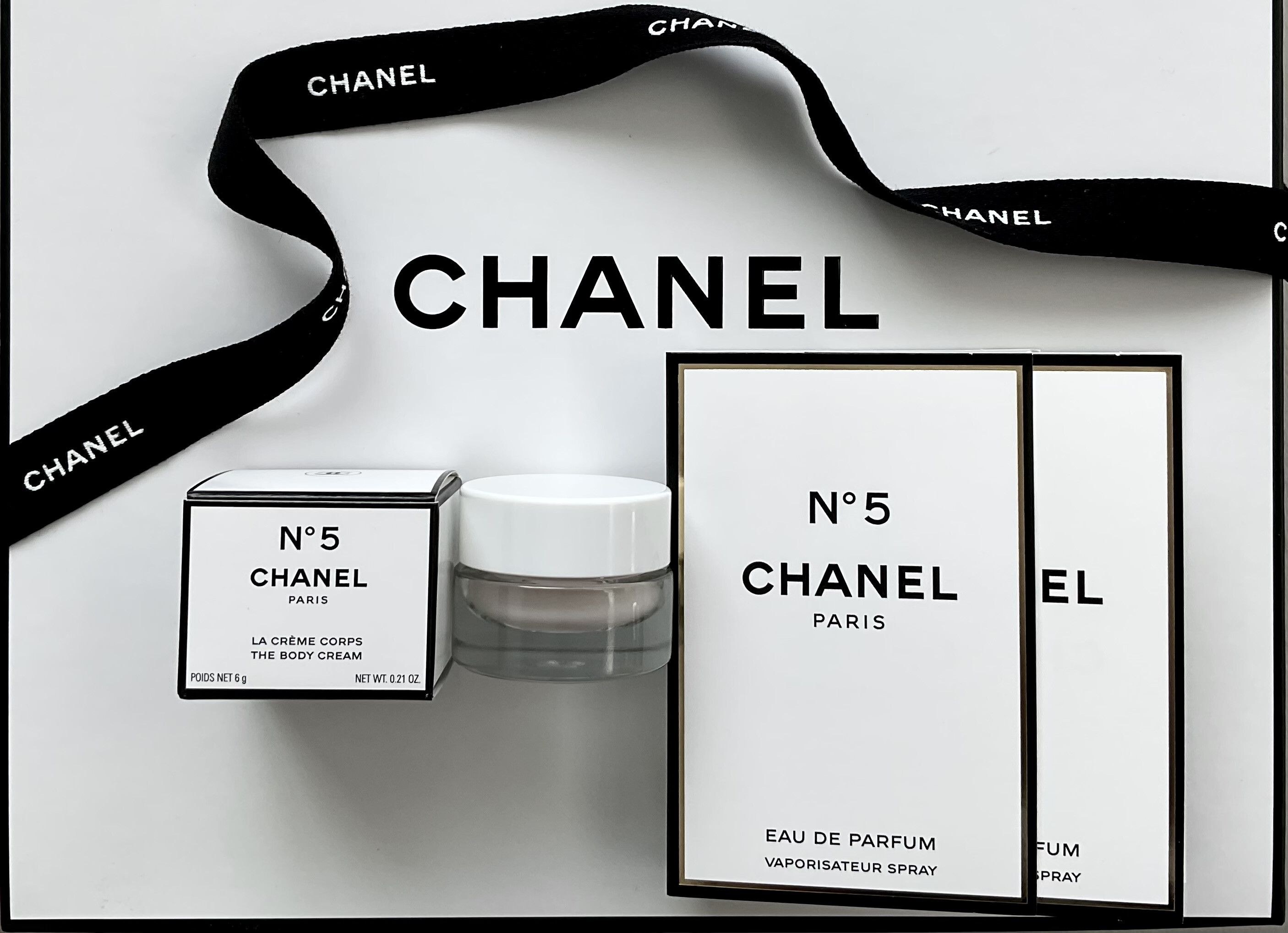 Chanel N°5 The Body Cream miniatűr szettben