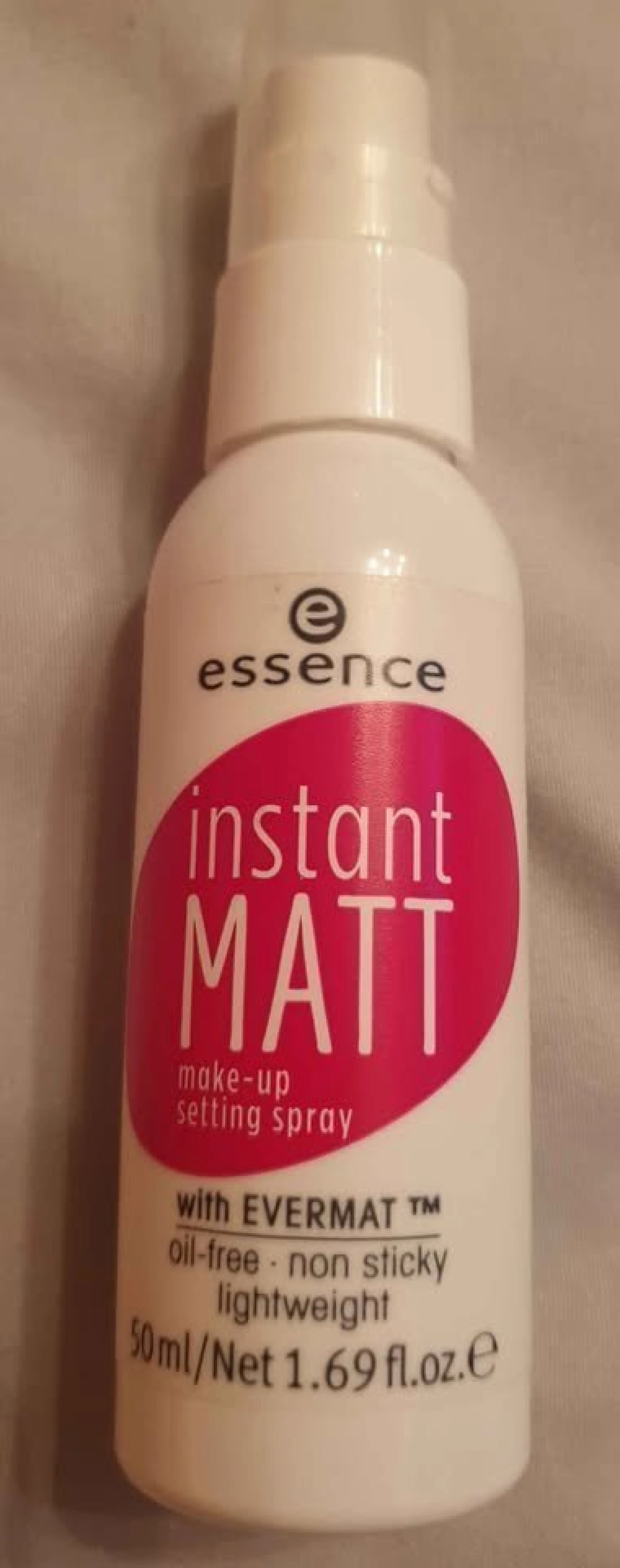 Essence Instant Matt Sminkfixáló Spray eladó