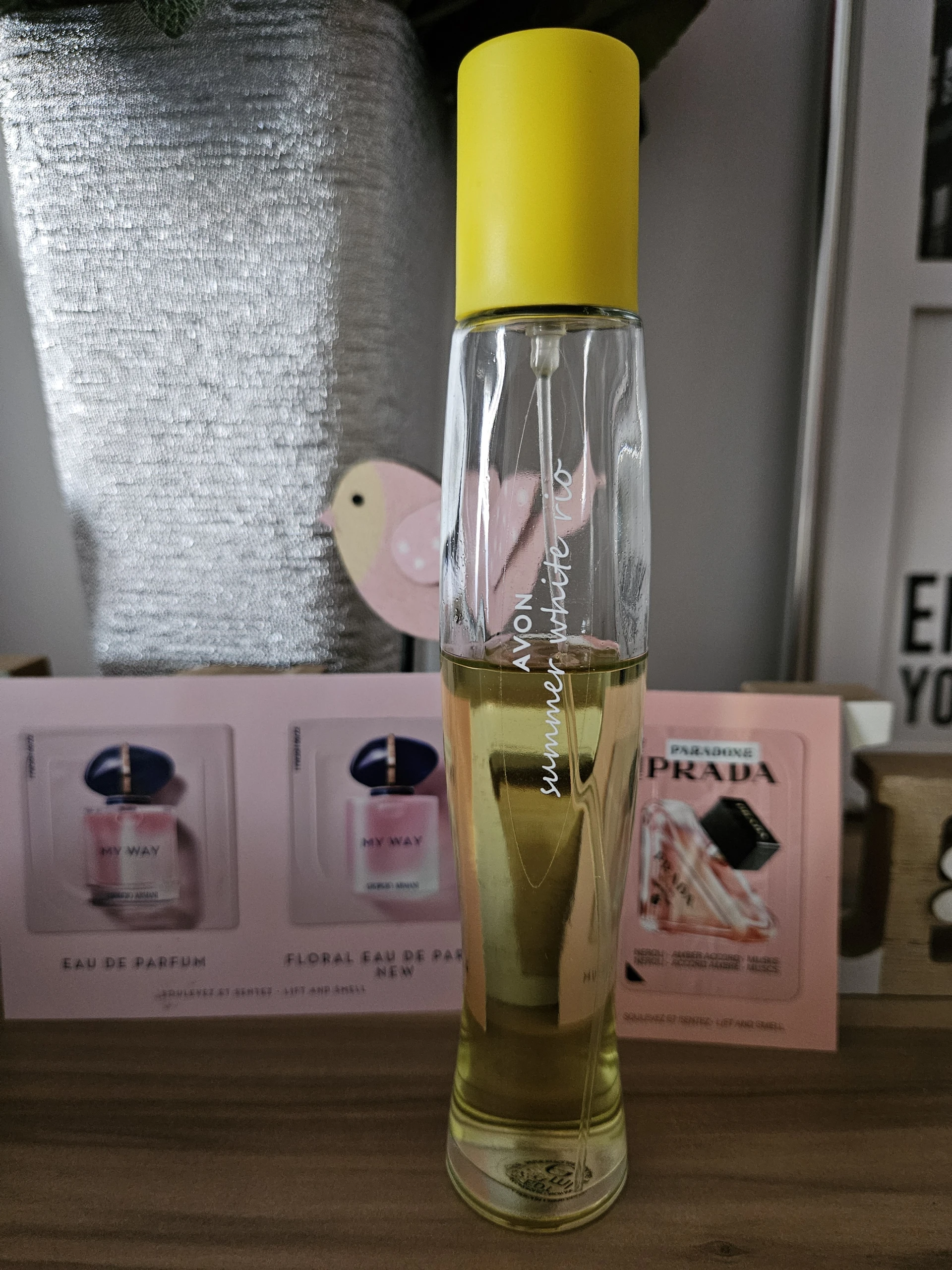 Avon Summer White Rio EDT ajándék mintákkal