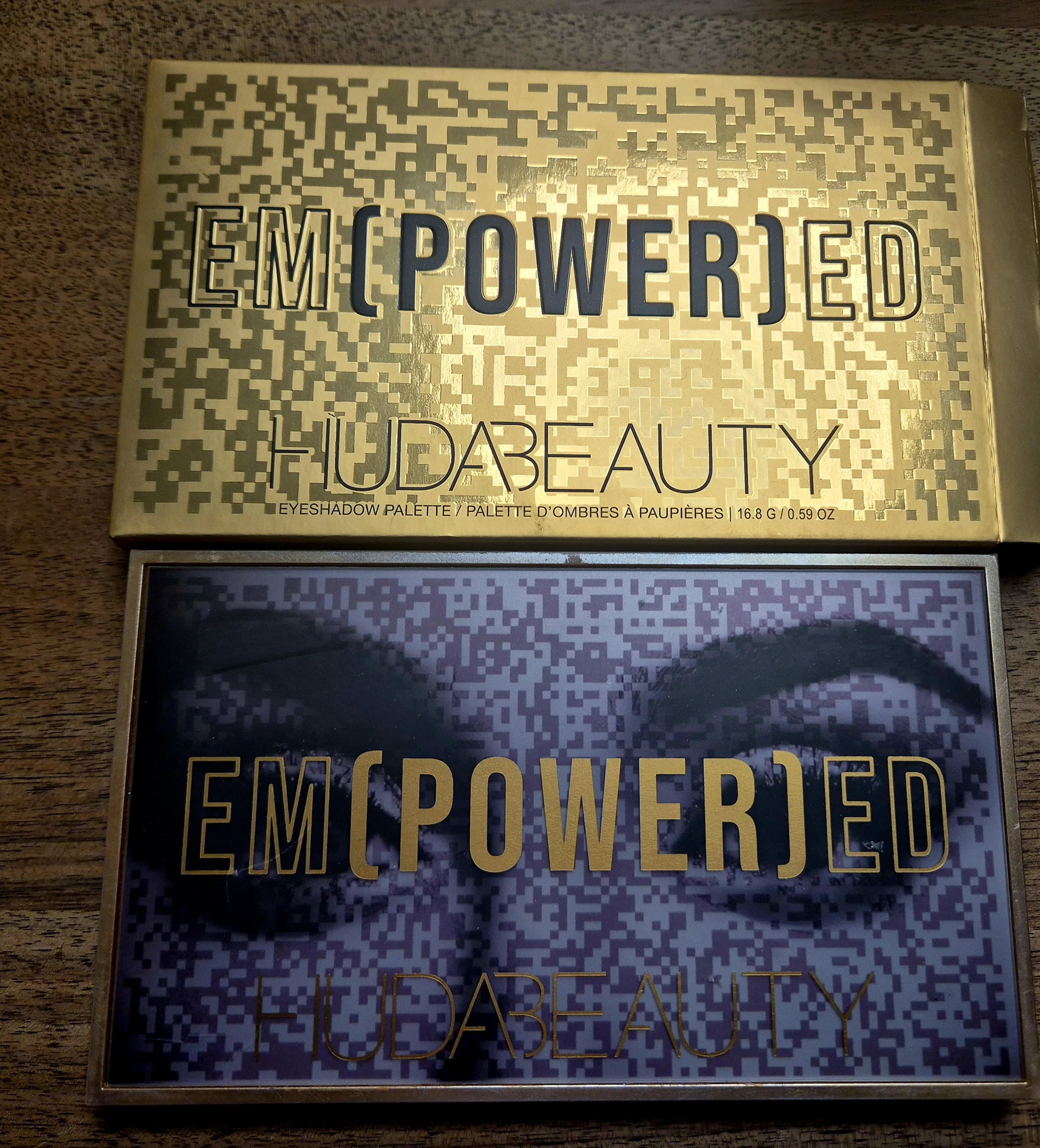 Huda Empowered paletta