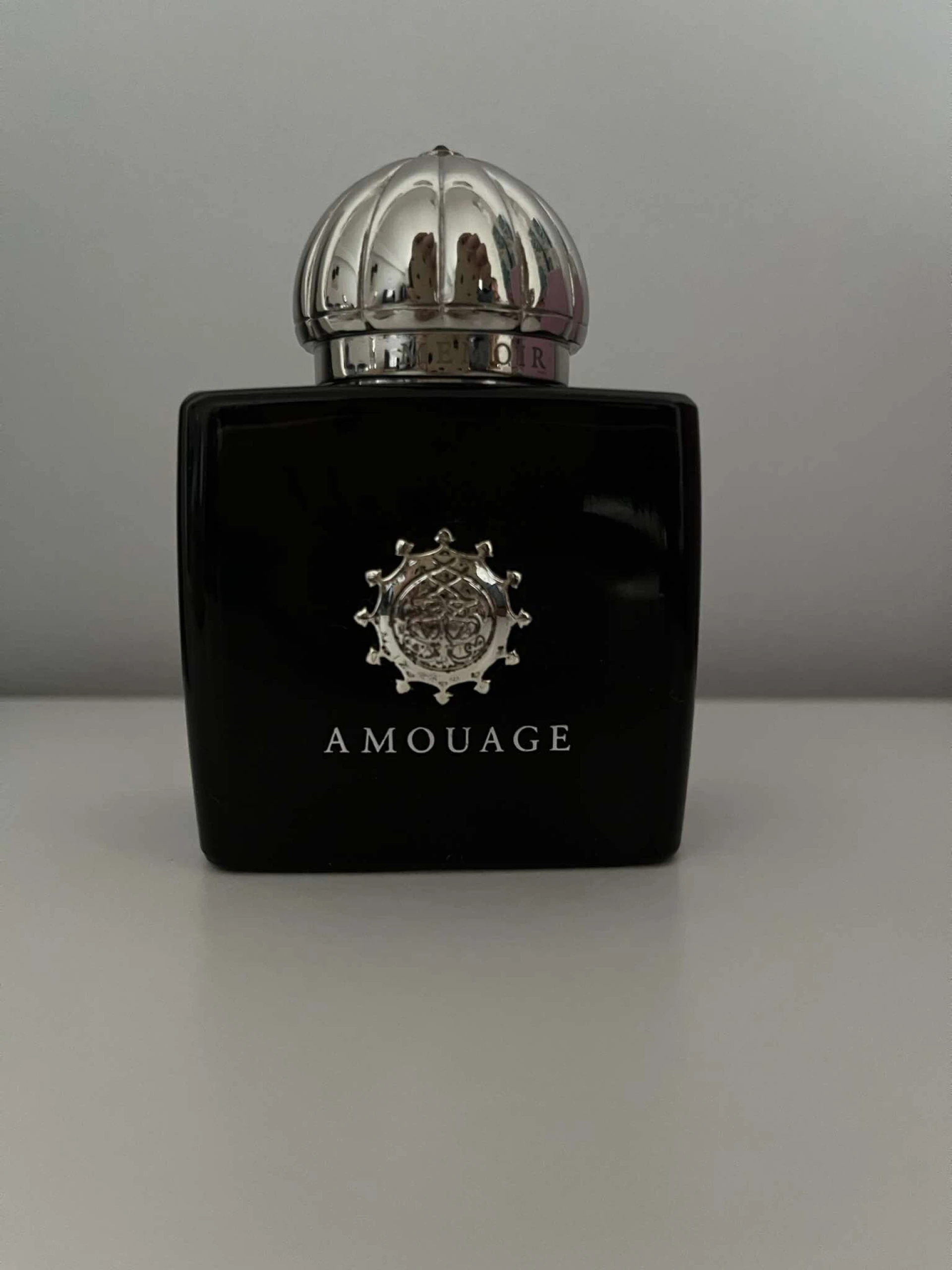 Fújós! Amouage Memoir Woman EDP
