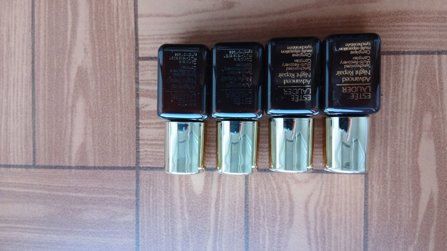 Estee Lauder Advanced Night Repair szérum 7 ml x 4 (28 ml)