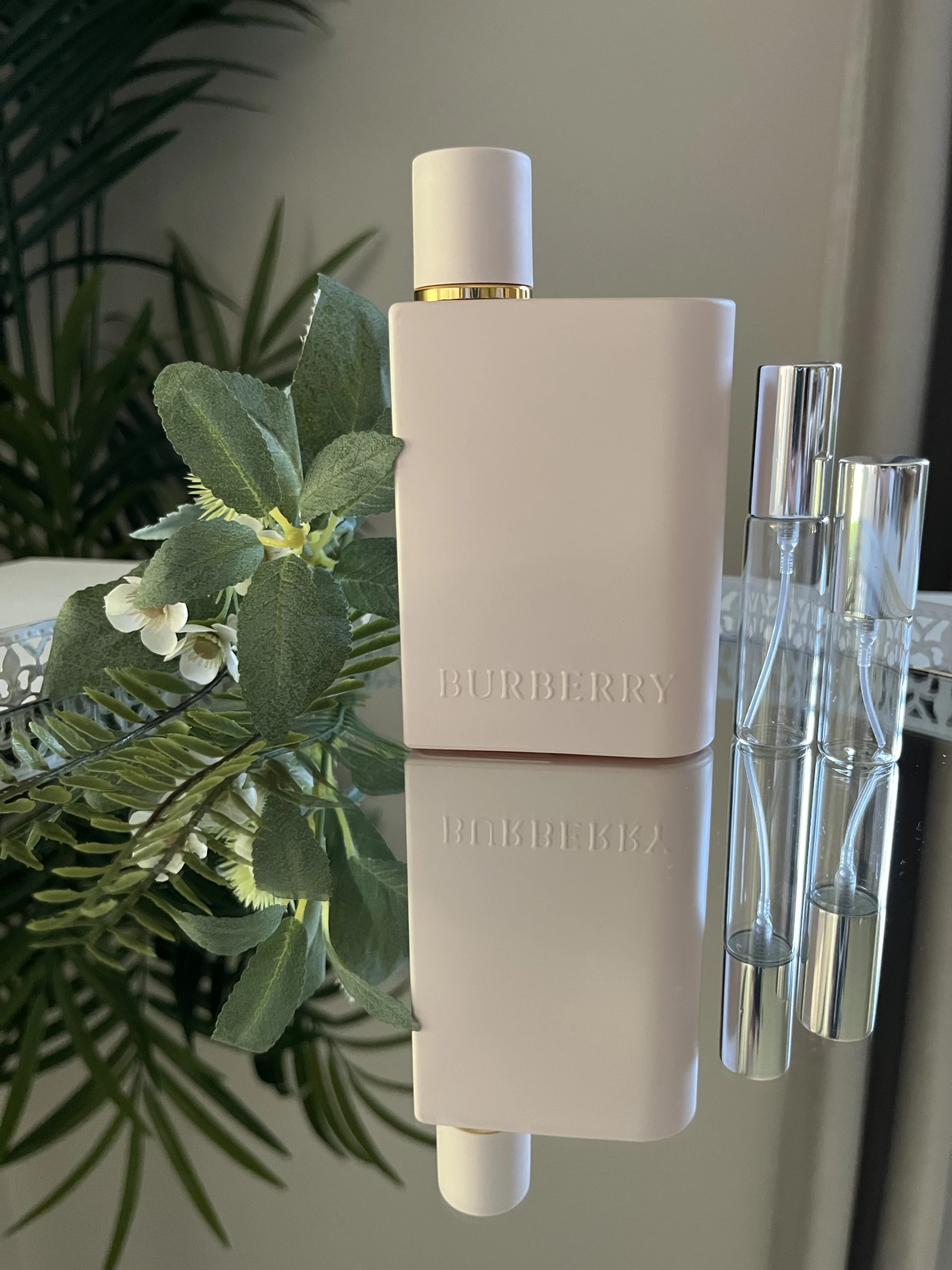 Burberry Her EDP Intense 2024 dekantok