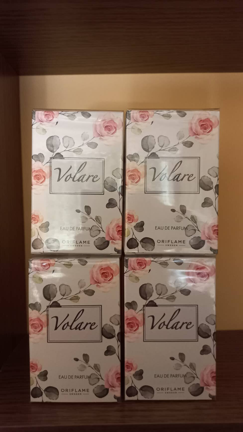 Oriflame Volare.
