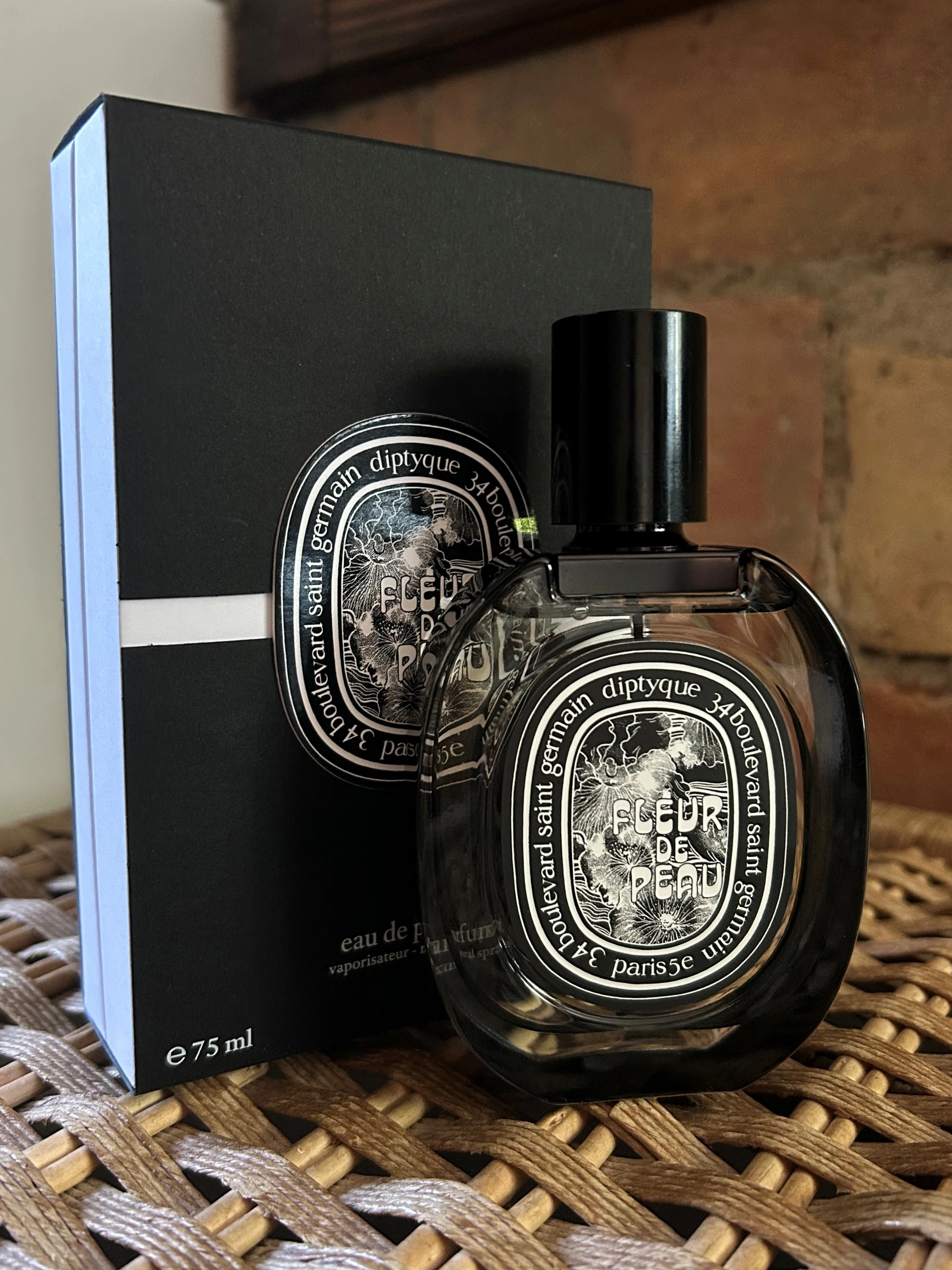 Diptyque Fleur de Peau EDP