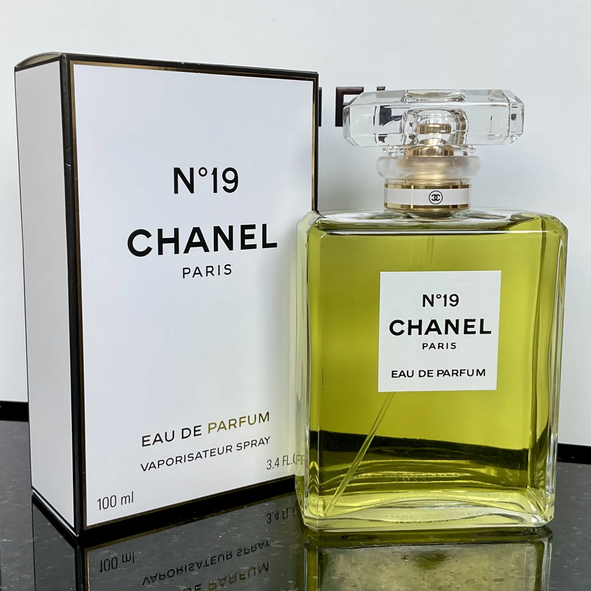 ÜVEGÉBEN! Chanel N°19 EDP🌿