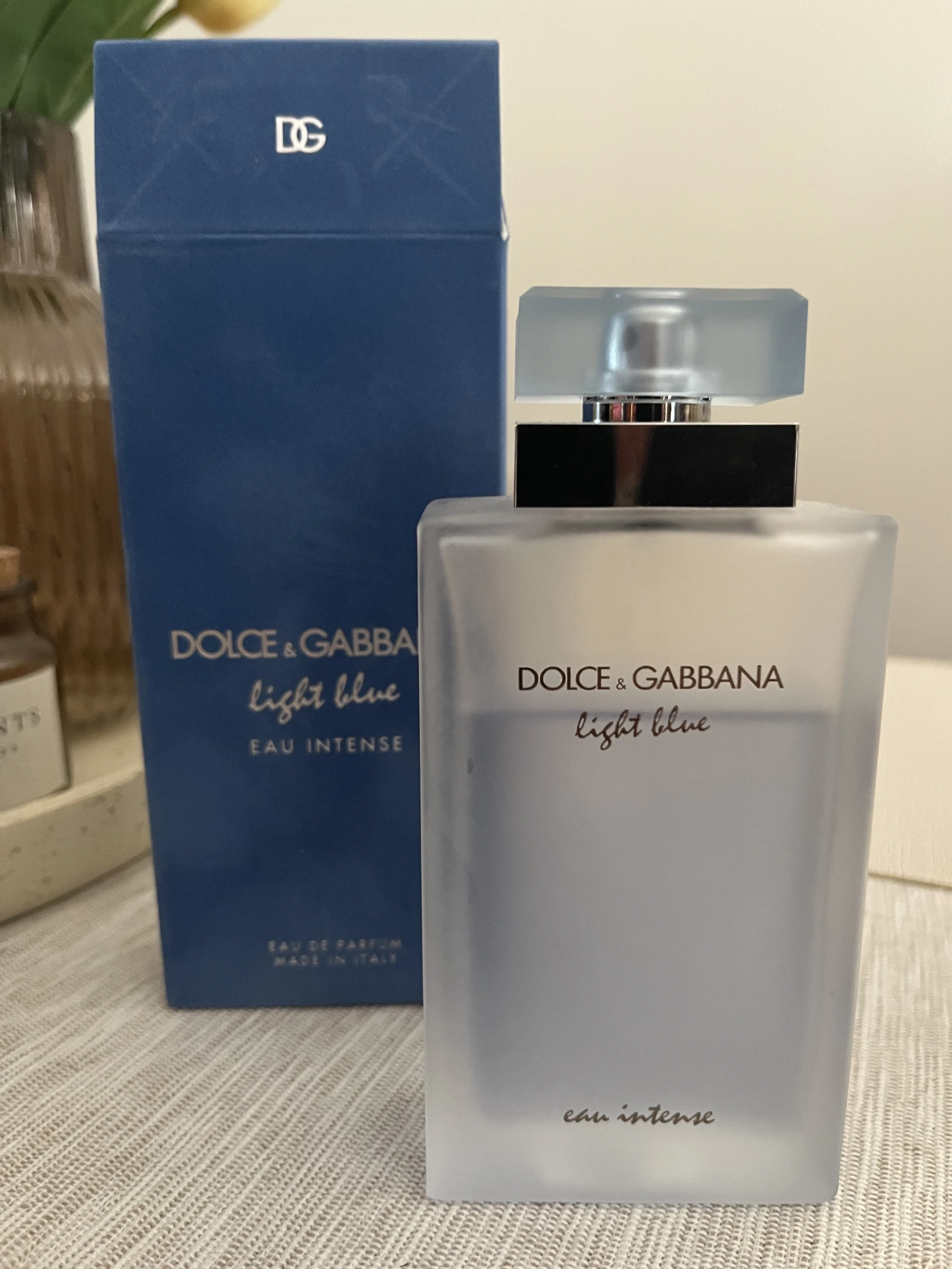 D&G Light Blue intense