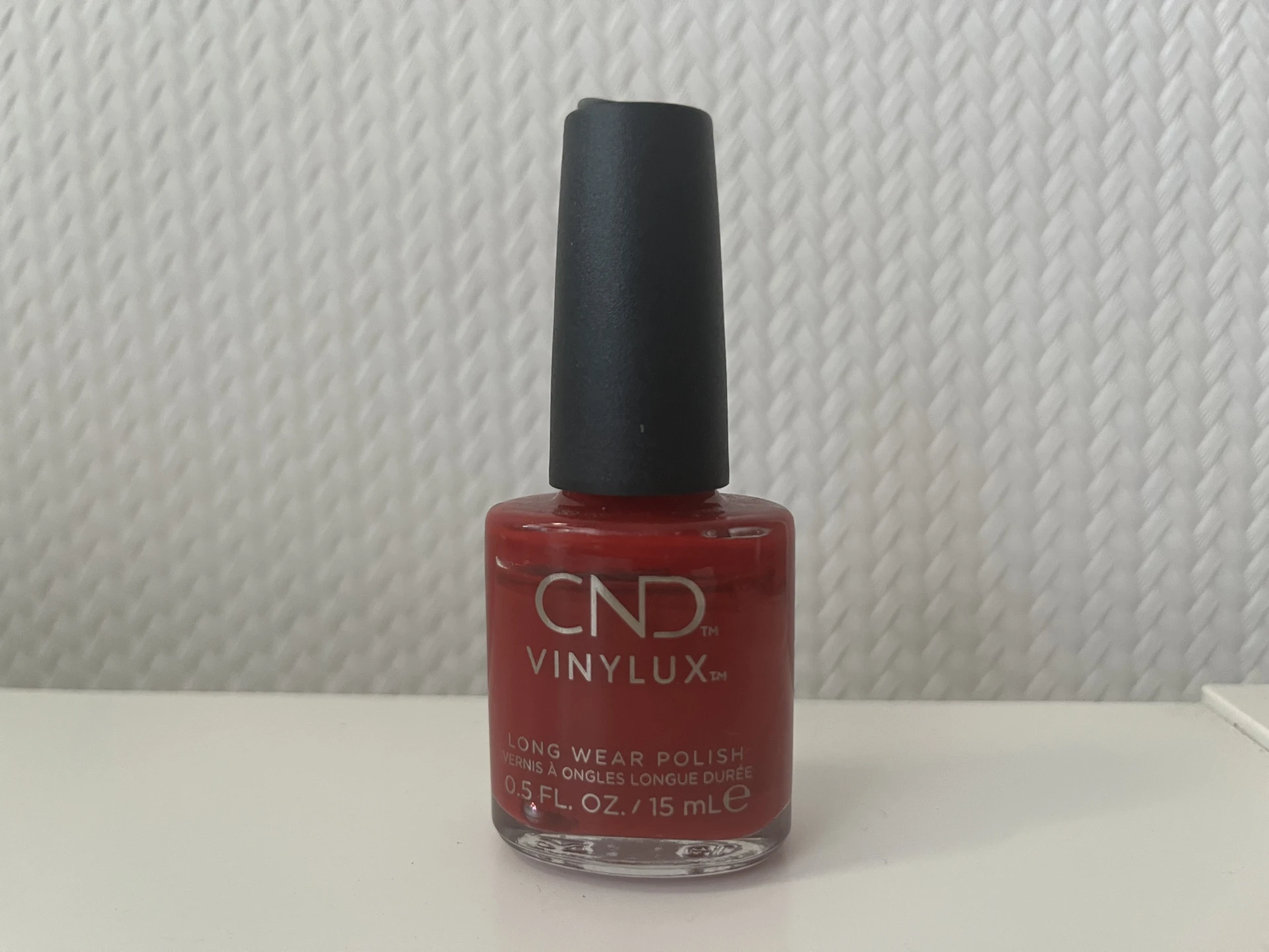 CND VinyLux körömlakk