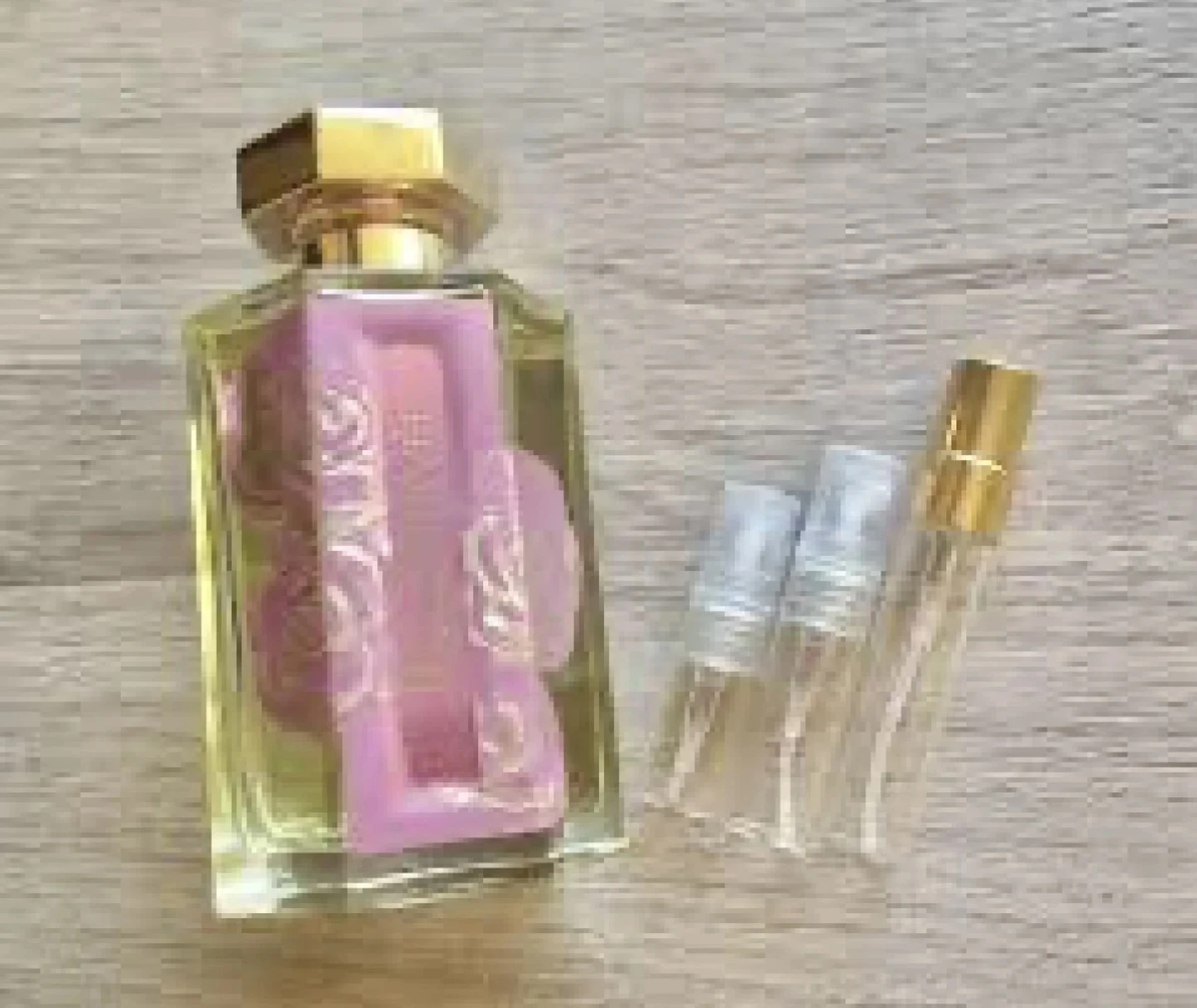 Fújós🌹L'Artisan Parfumeur Rose Privée EDP