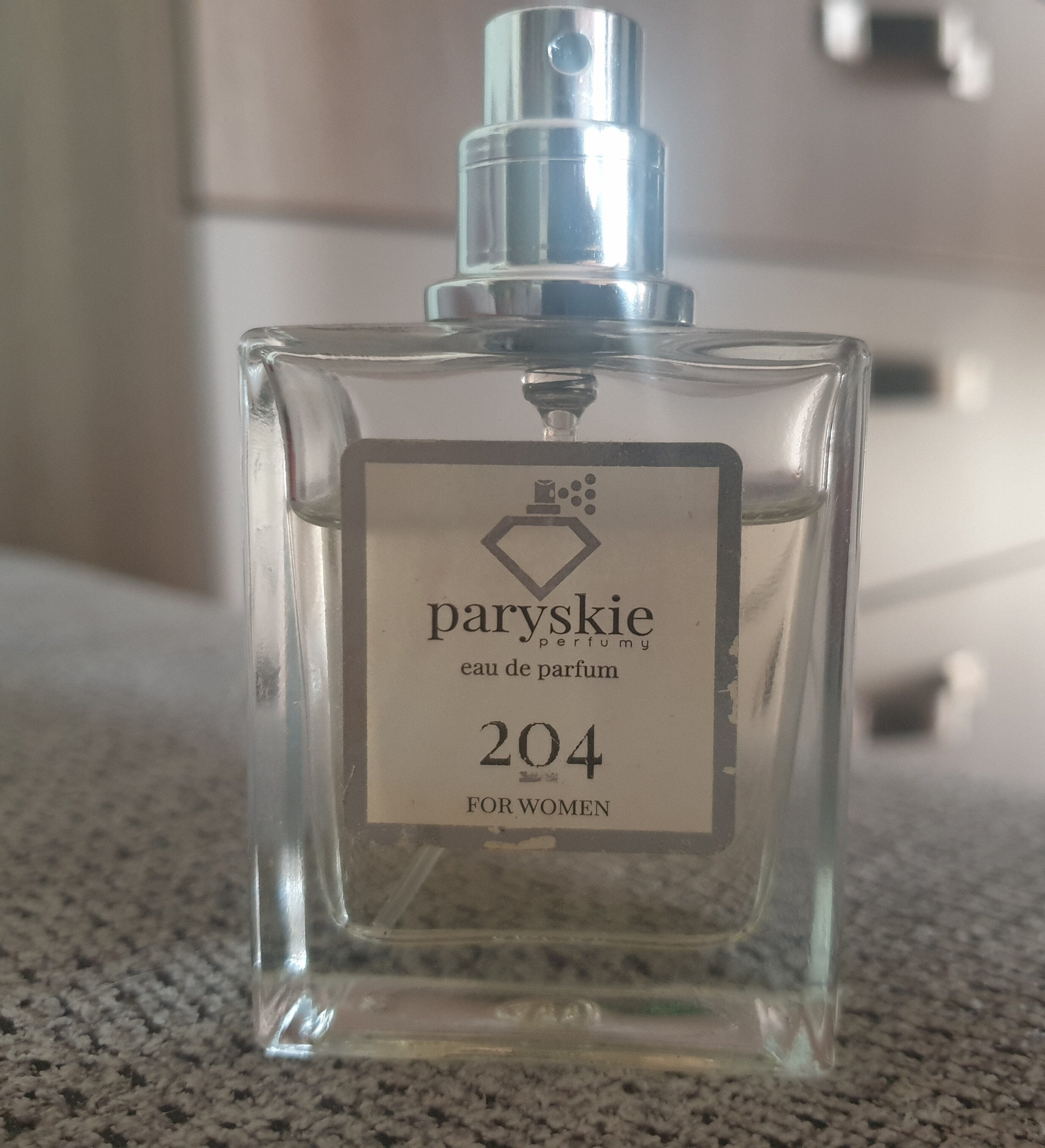 Párizsi Parfümök 204